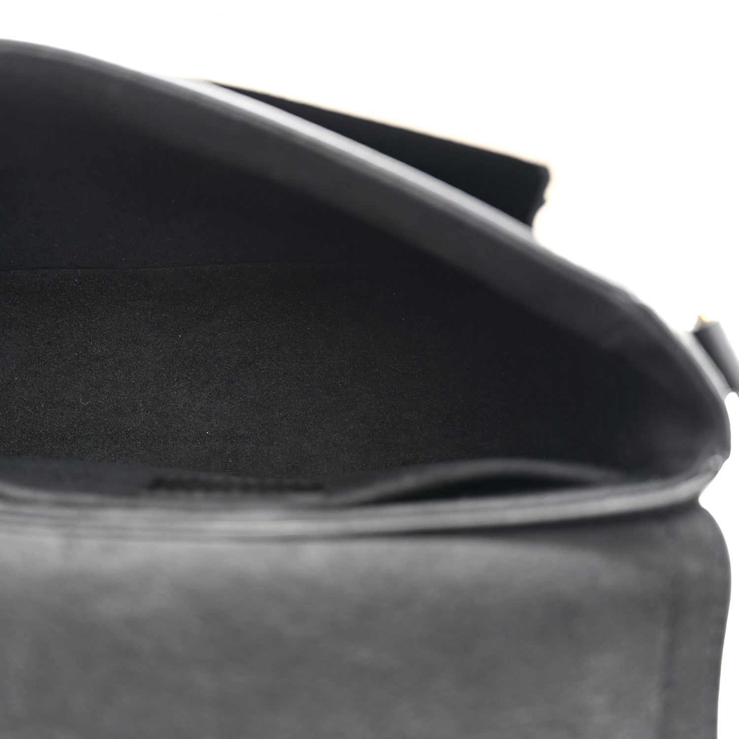 Louis Vuitton Grained Calfskin Lockme Tender Black 5 of 9