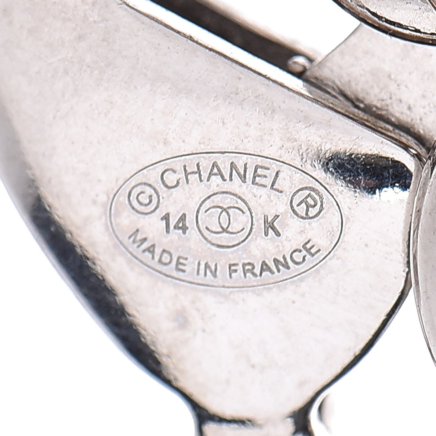 Plexiglass Pearl CC Padlock Bracelet Silver