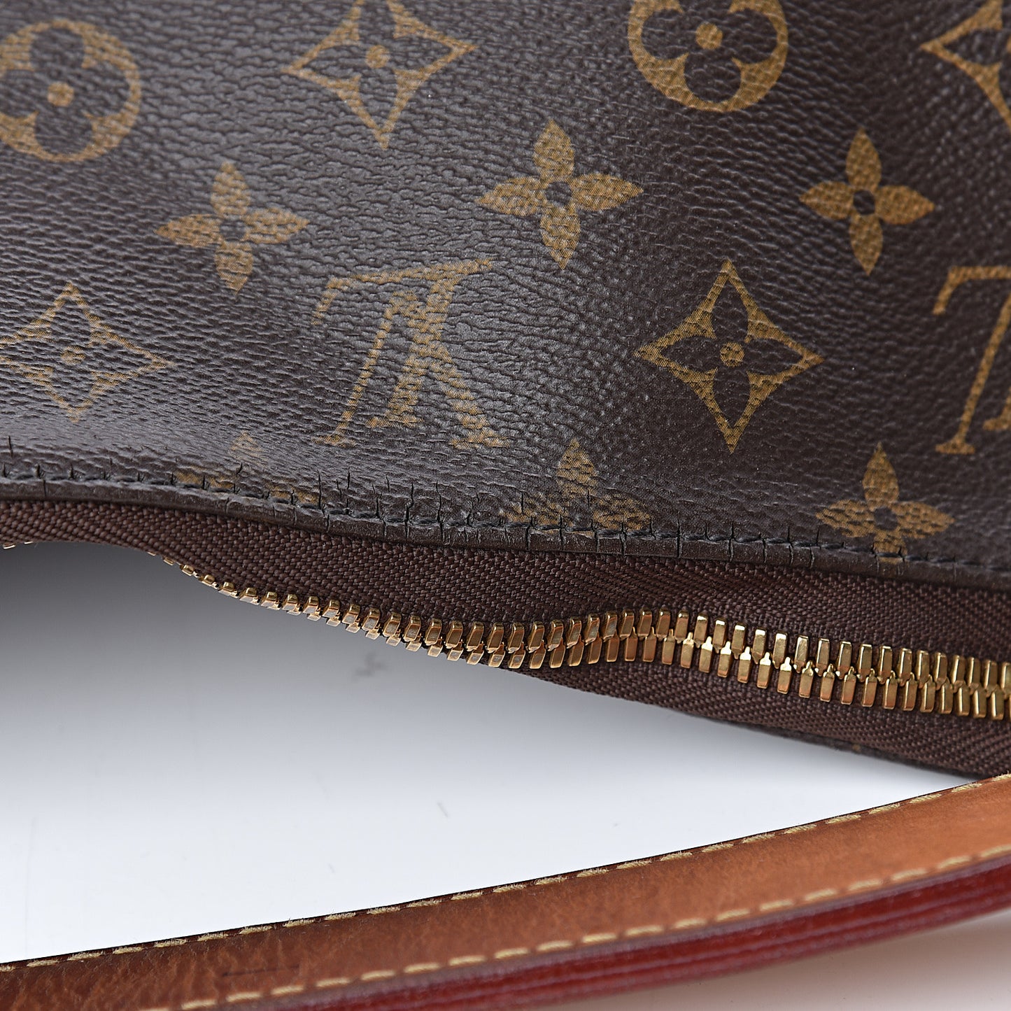 Monogram Sully MM