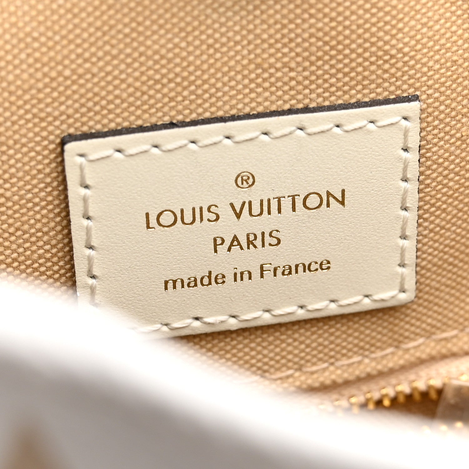 Louis Vuitton Monogram Giant Onthego GM Kaki Beige 5 of 9