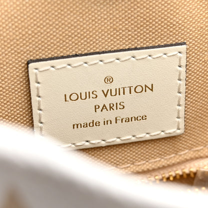 Louis Vuitton Monogram Giant Onthego GM Kaki Beige 5 of 9