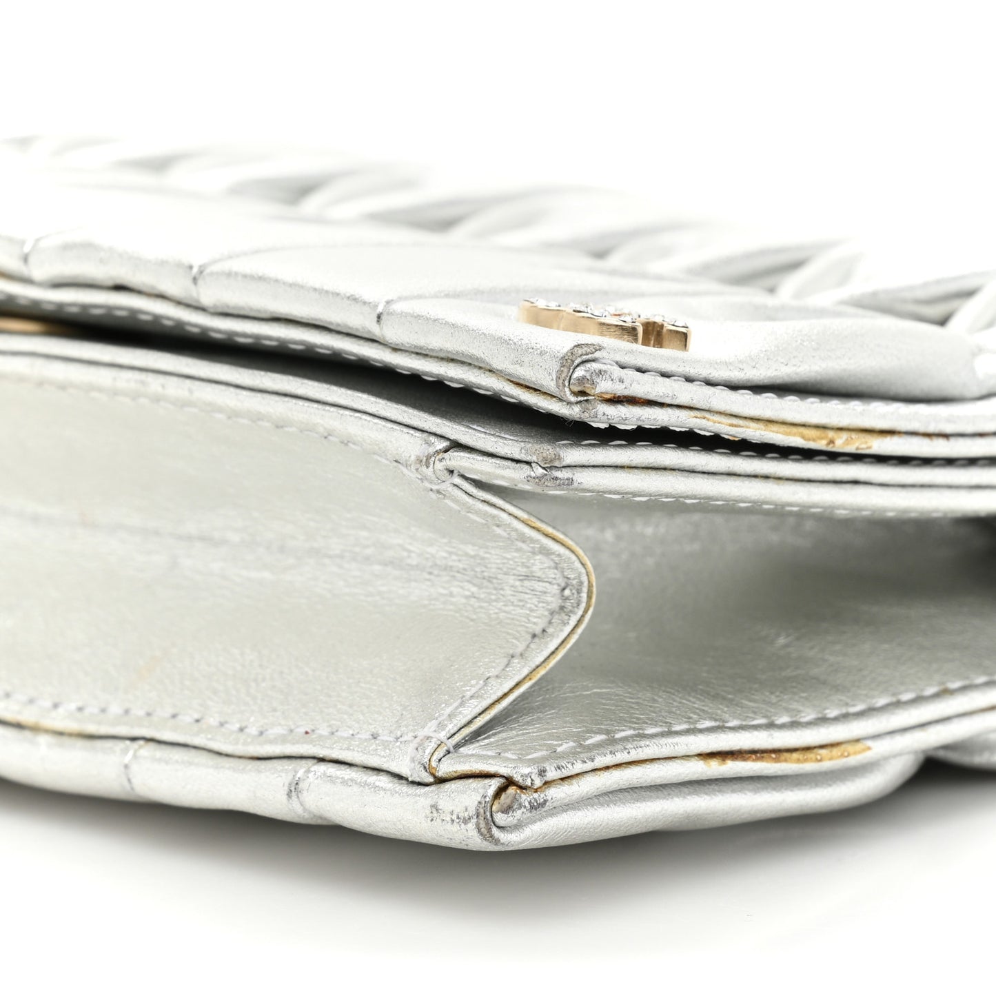 Metallic Lambskin Sac Pochette Argent