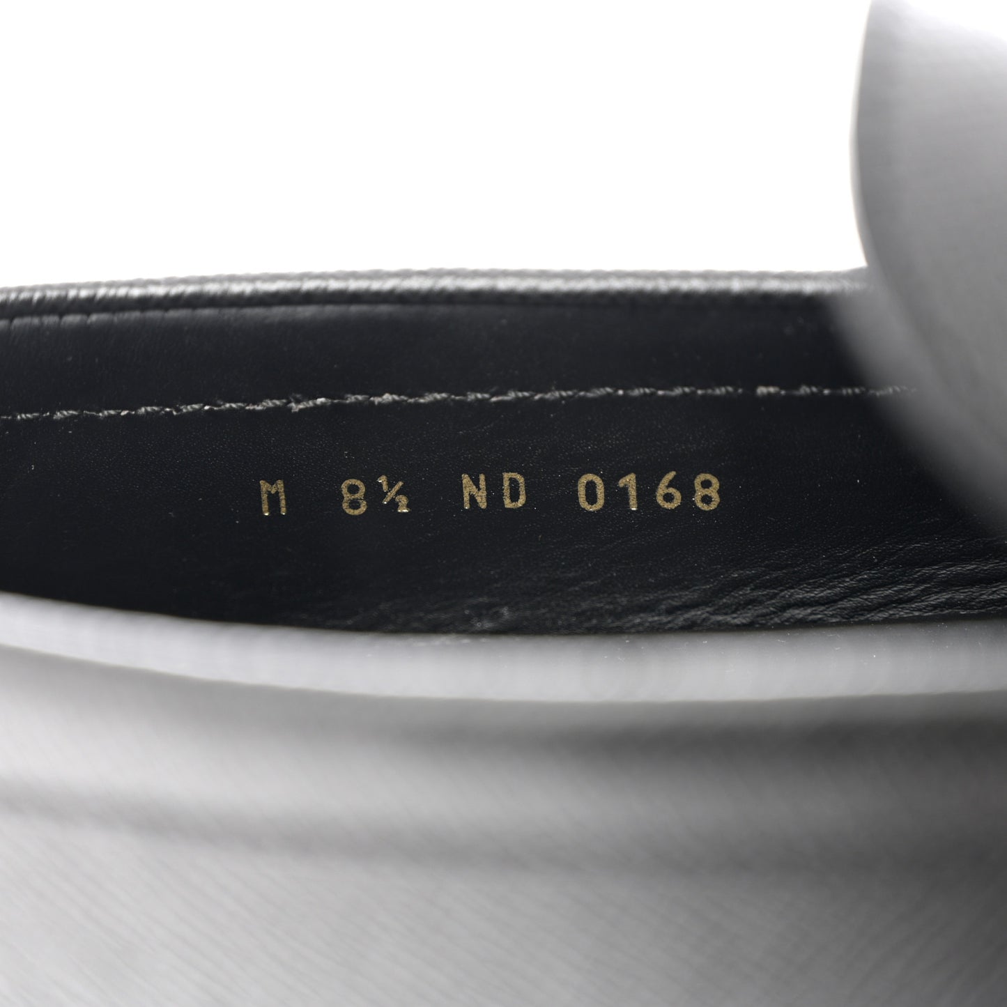 Taiga Hockenheim Moccasin Loafers 8.5 Black