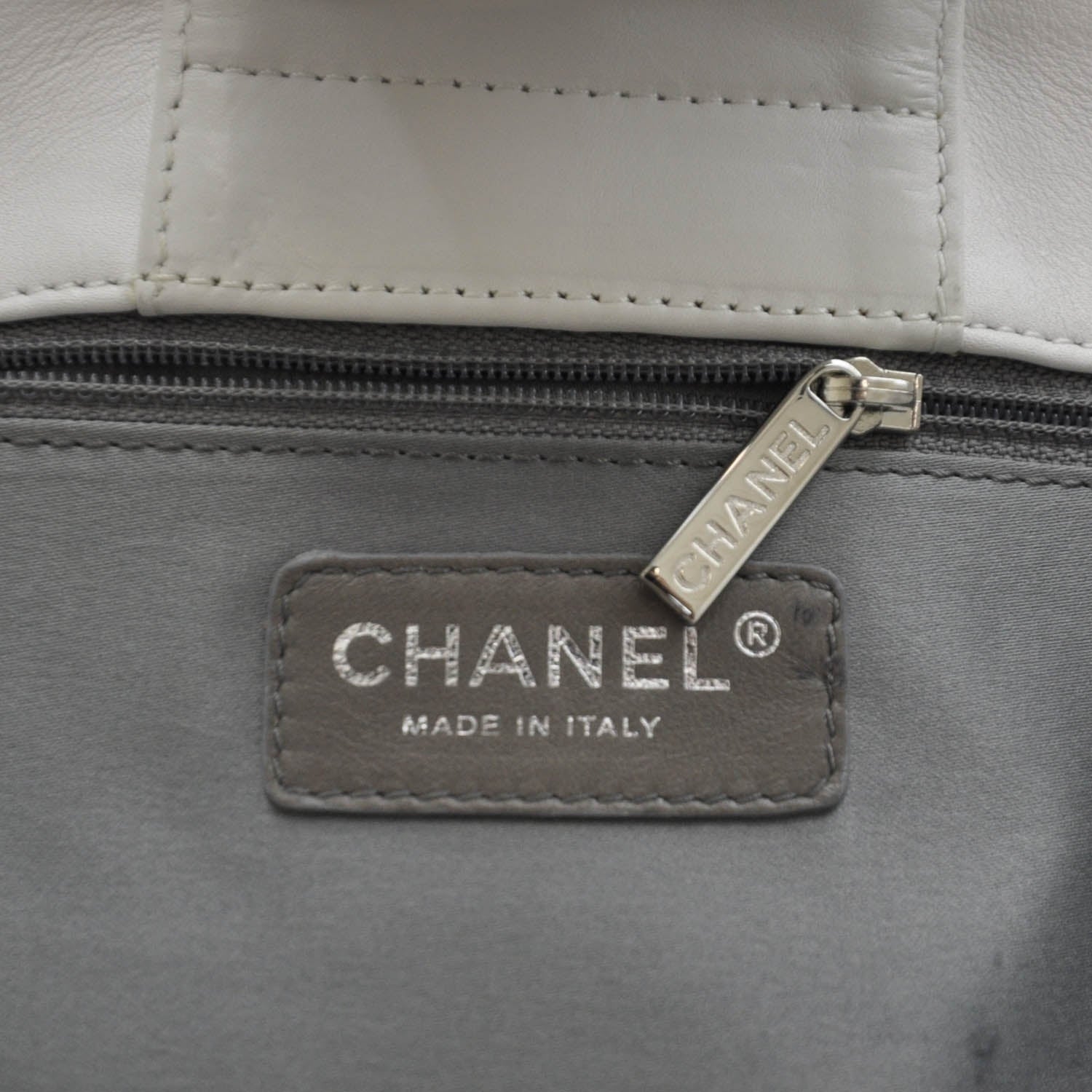Chanel Leather Modern Chain Flap White 6 of 8