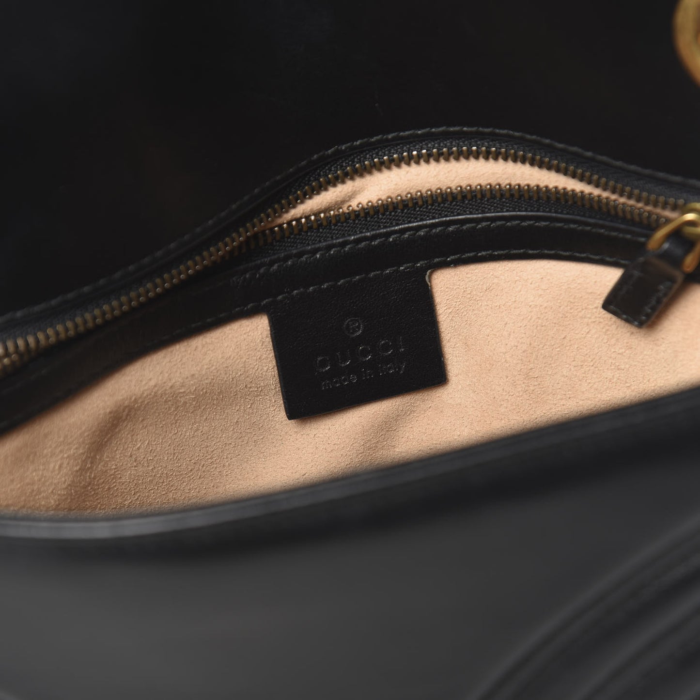 Calfskin Matelasse Small GG Marmont Shoulder Bag Black