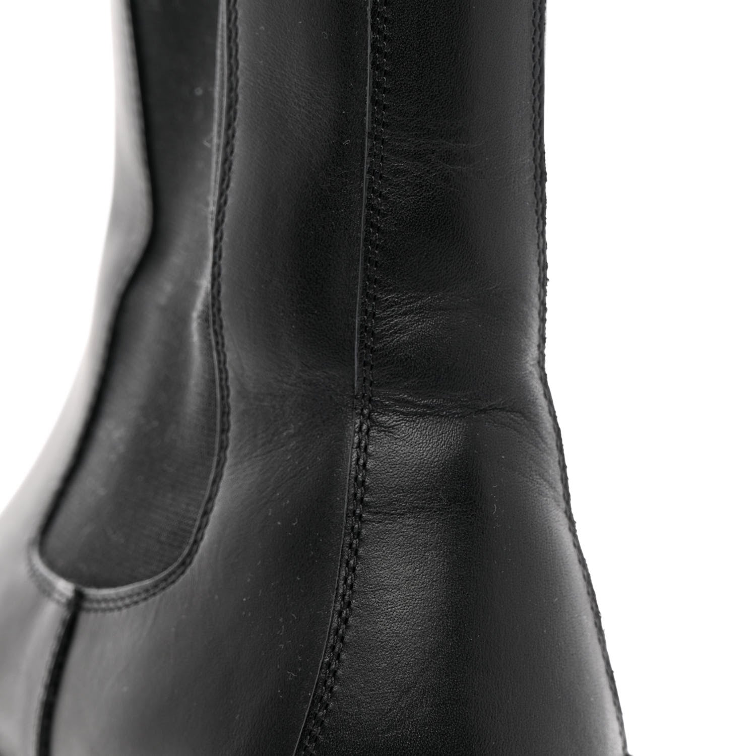 Bottega Veneta Calfskin Mens The Tire Chelsea Boots 42 Black Camping 9 of 19