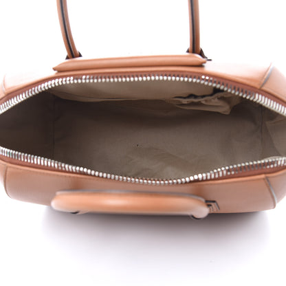 Givenchy Sugar Goatskin Medium Antigona Medium Beige 5 of 14