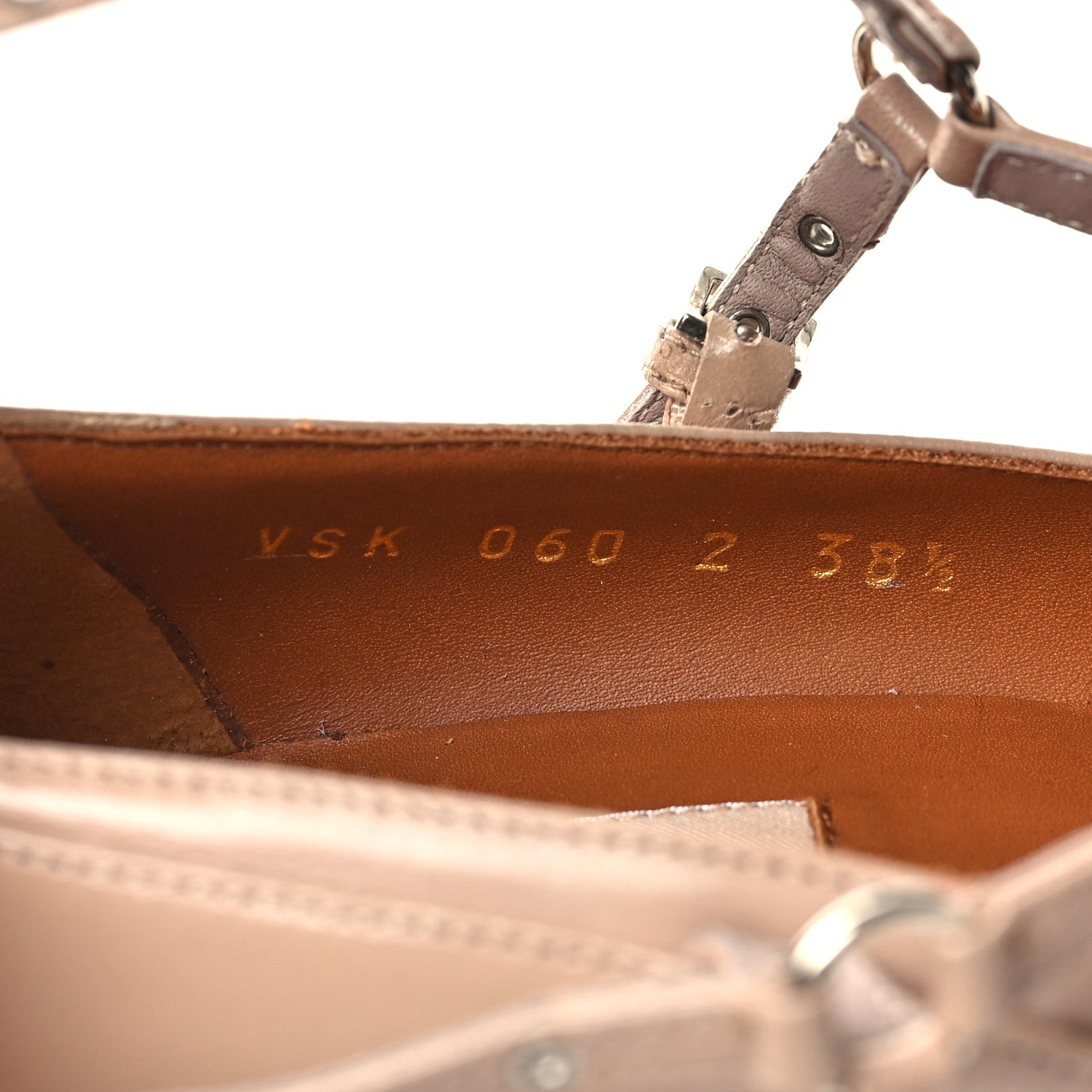 Valentino Garavani Nappa Love Latch 50mm Pumps 38.5 Poudre 6 of 8