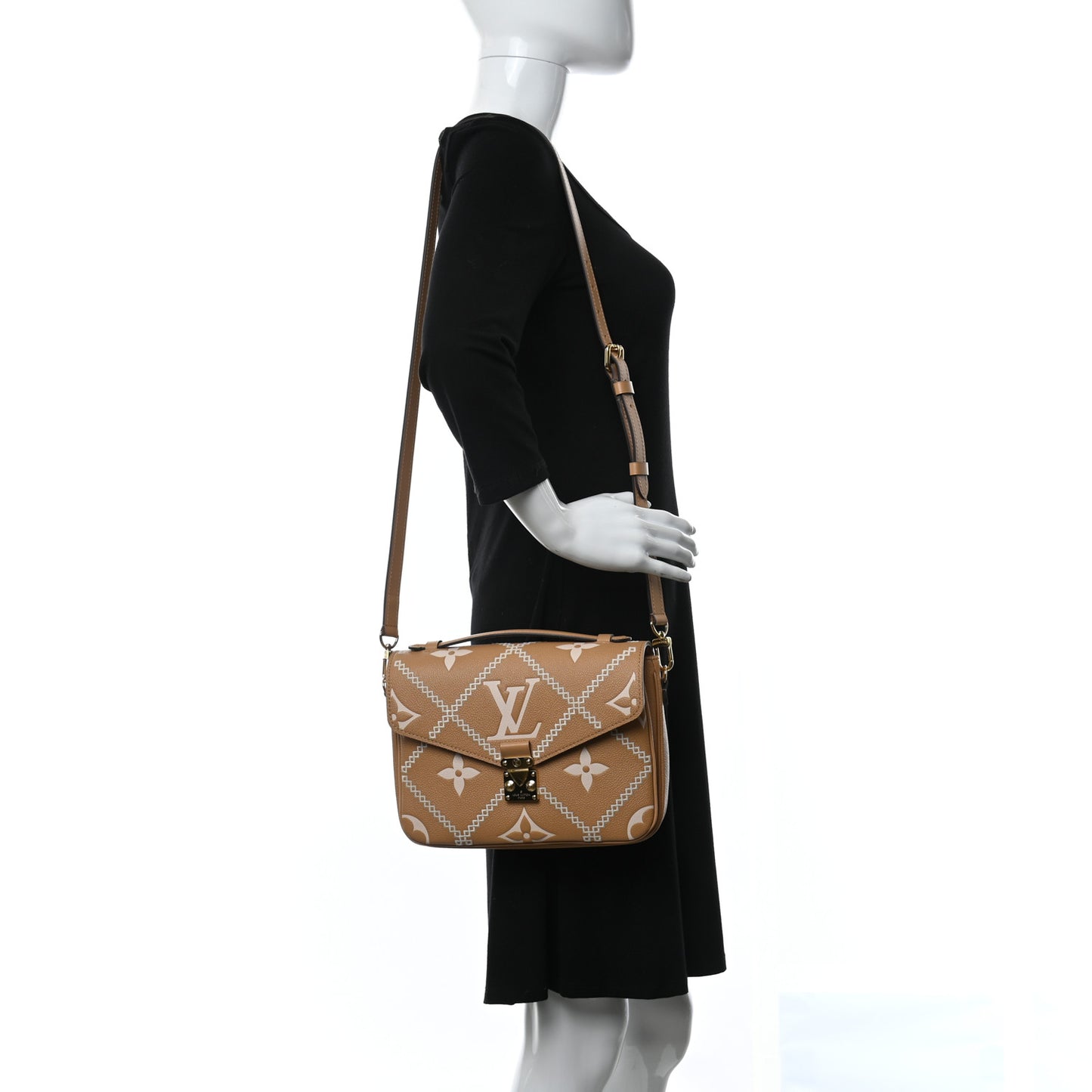 Empreinte Monogram Giant Broderies Pochette Metis Arizona