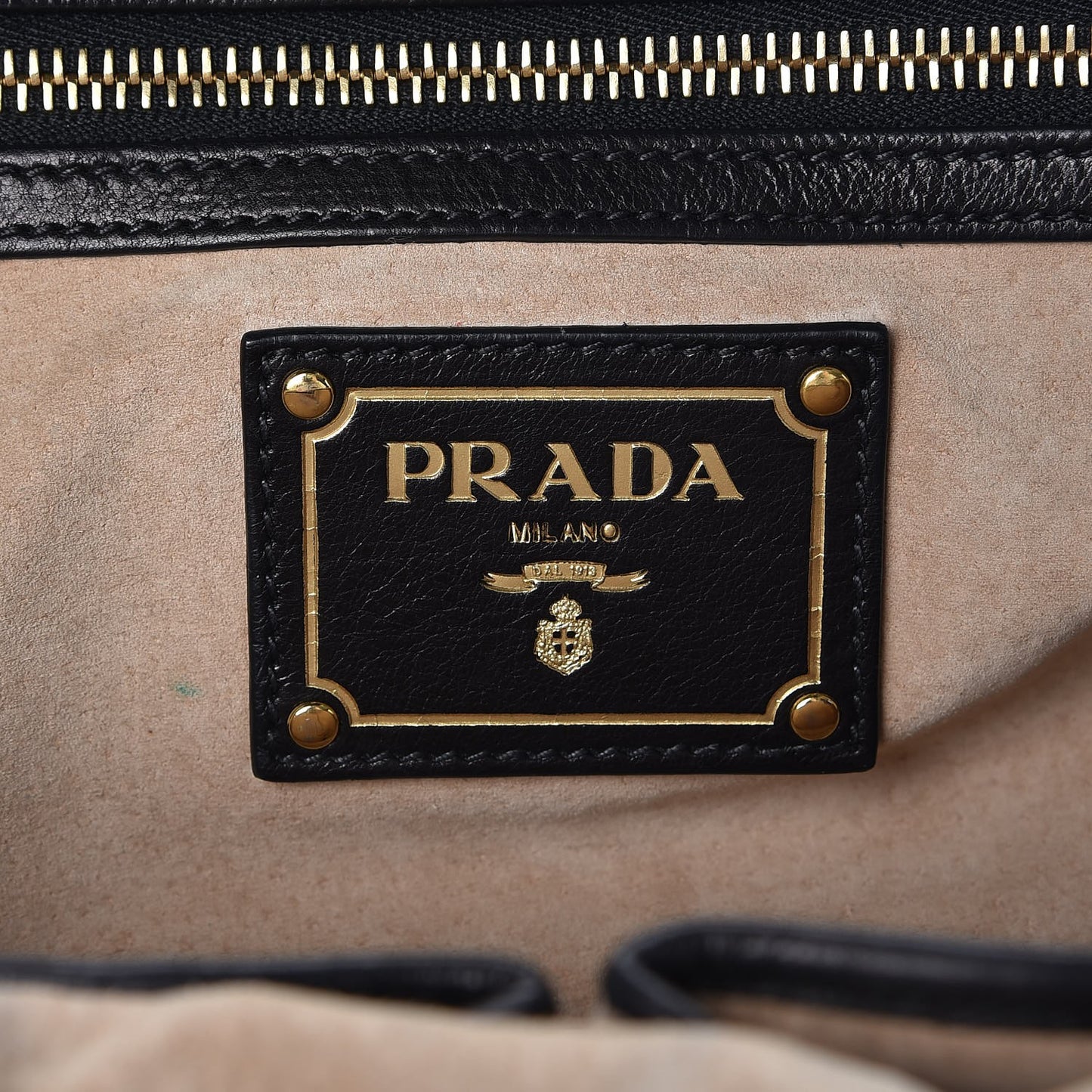 Glace Calf Shoulder Bag Black