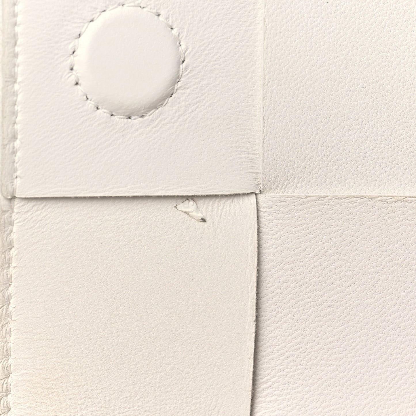 Nappa Maxi Intreccio The Belt Cassette Bag White