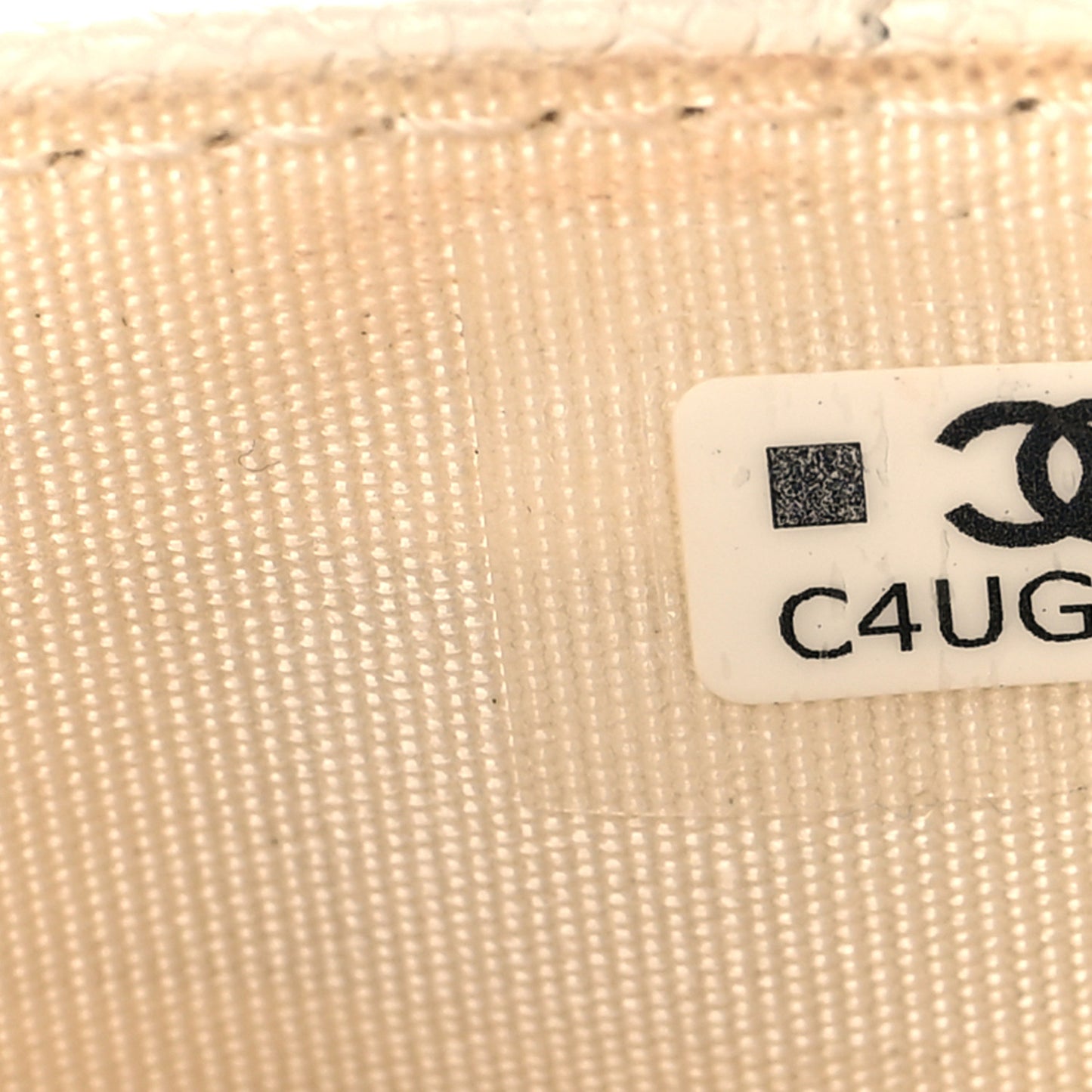 Caviar Quilted CC Logo Card Holder White
