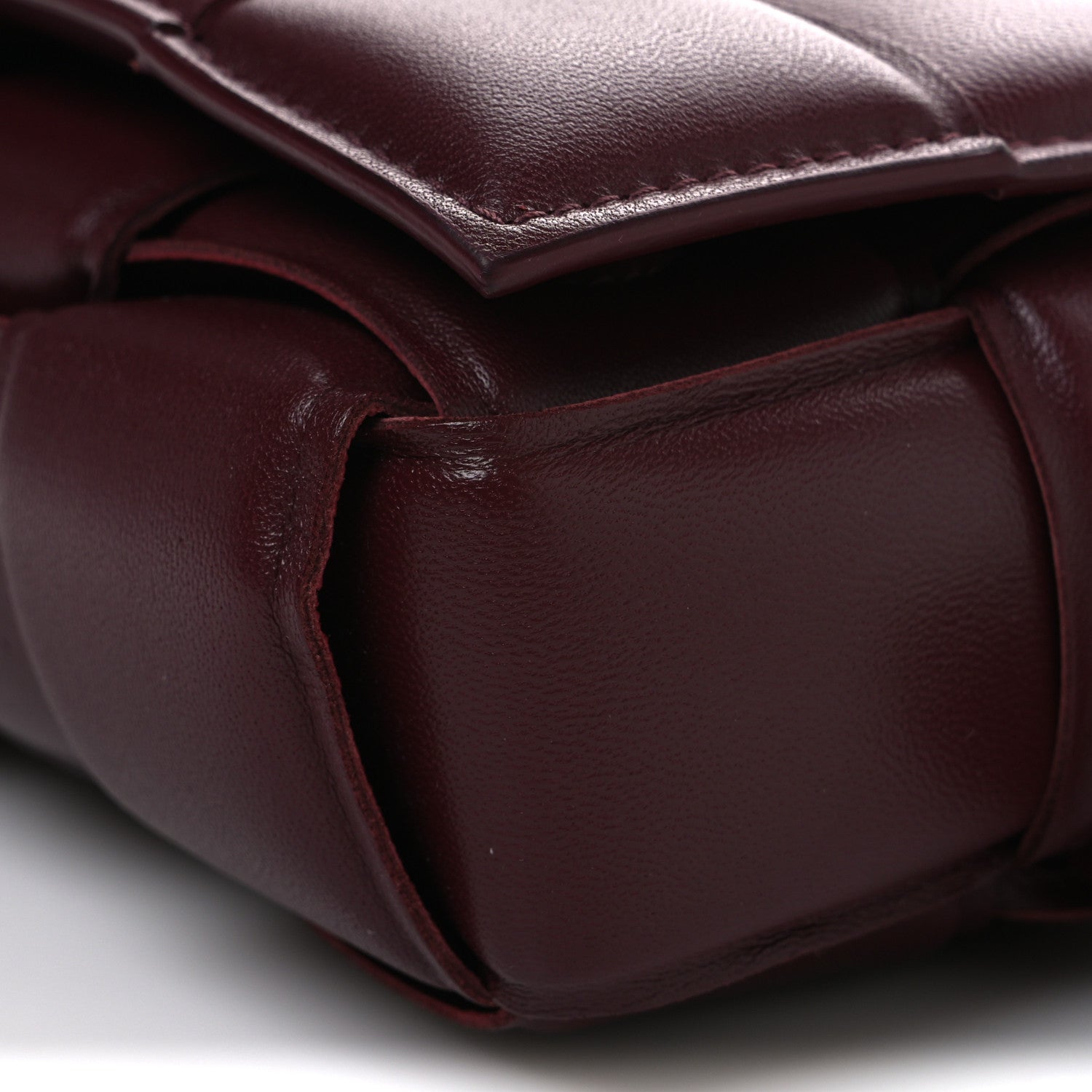 Bottega Veneta Nappa Maxi Intrecciato Padded The Belt Cassette Bag Barolo 11 of 11