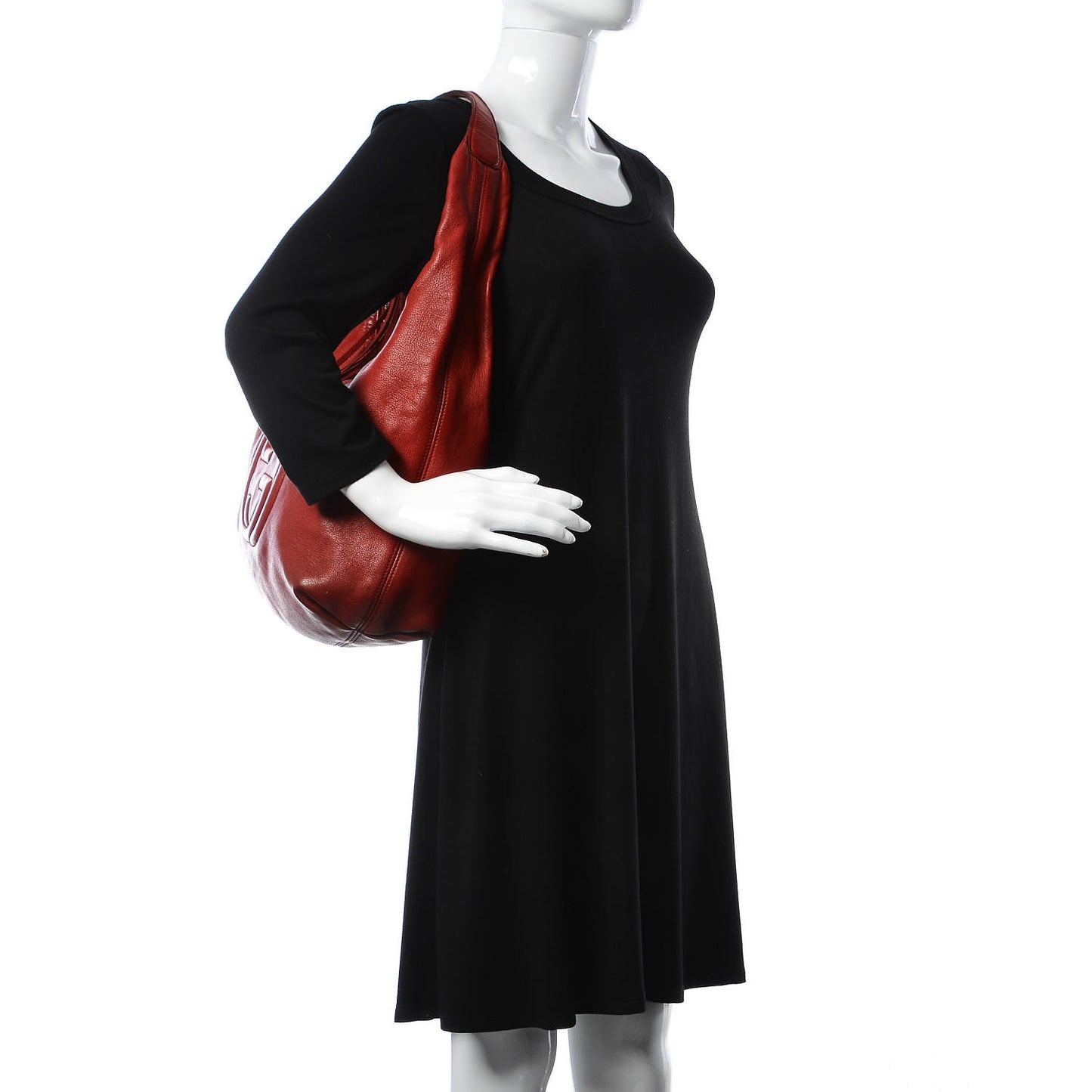 Pebbled Calfskin Large Soho Hobo Red