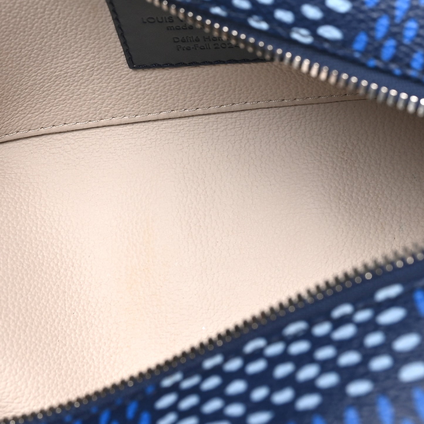 Damier Heritage Locker Dopp Kit Blue