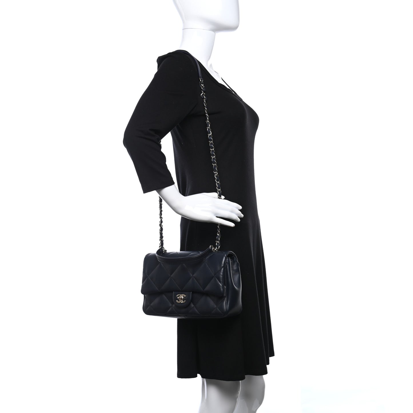 Lambskin Quilted Easy Carry Flap Navy