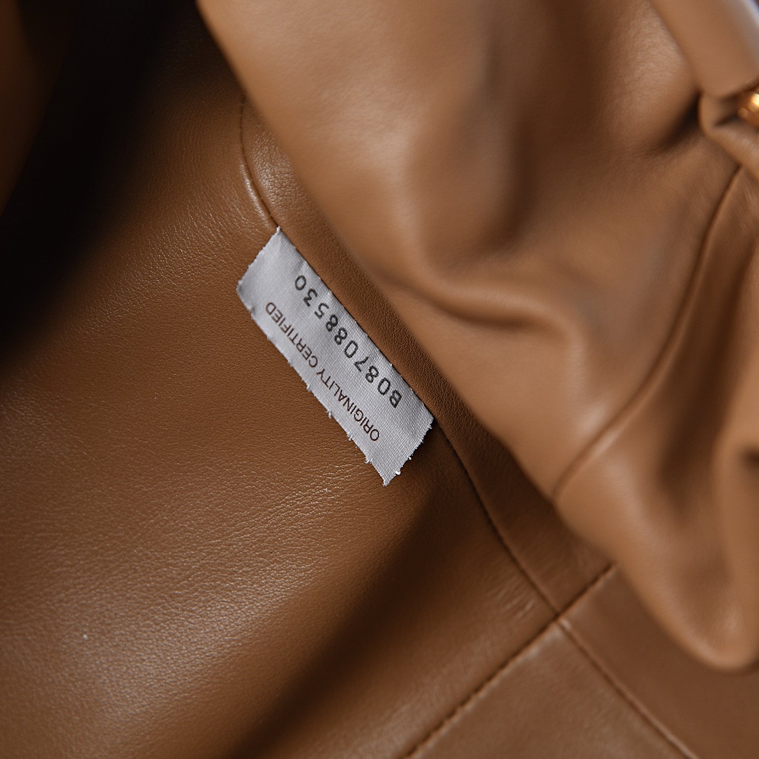 Bottega Veneta Smooth Butter Calf The Pouch Oversized Clutch Cammello 7 of 9