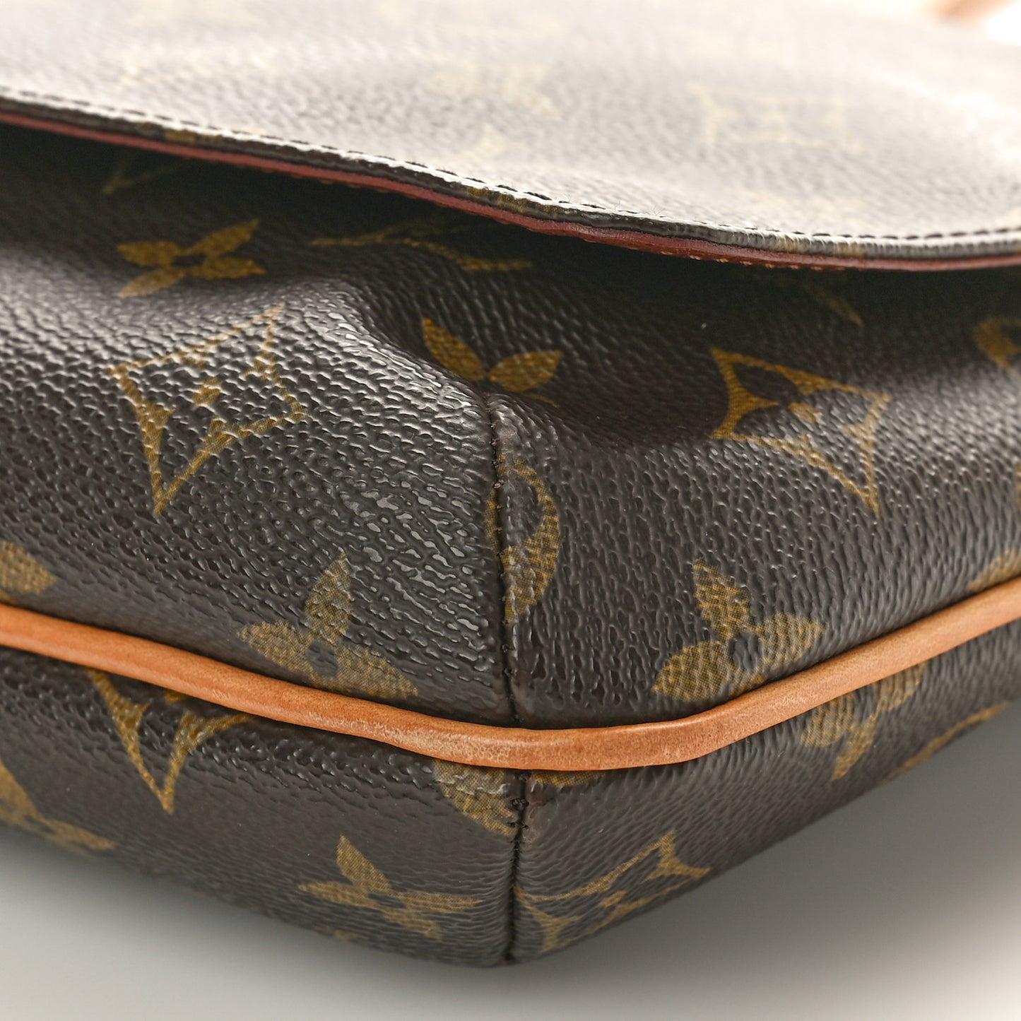 Monogram Musette Tango