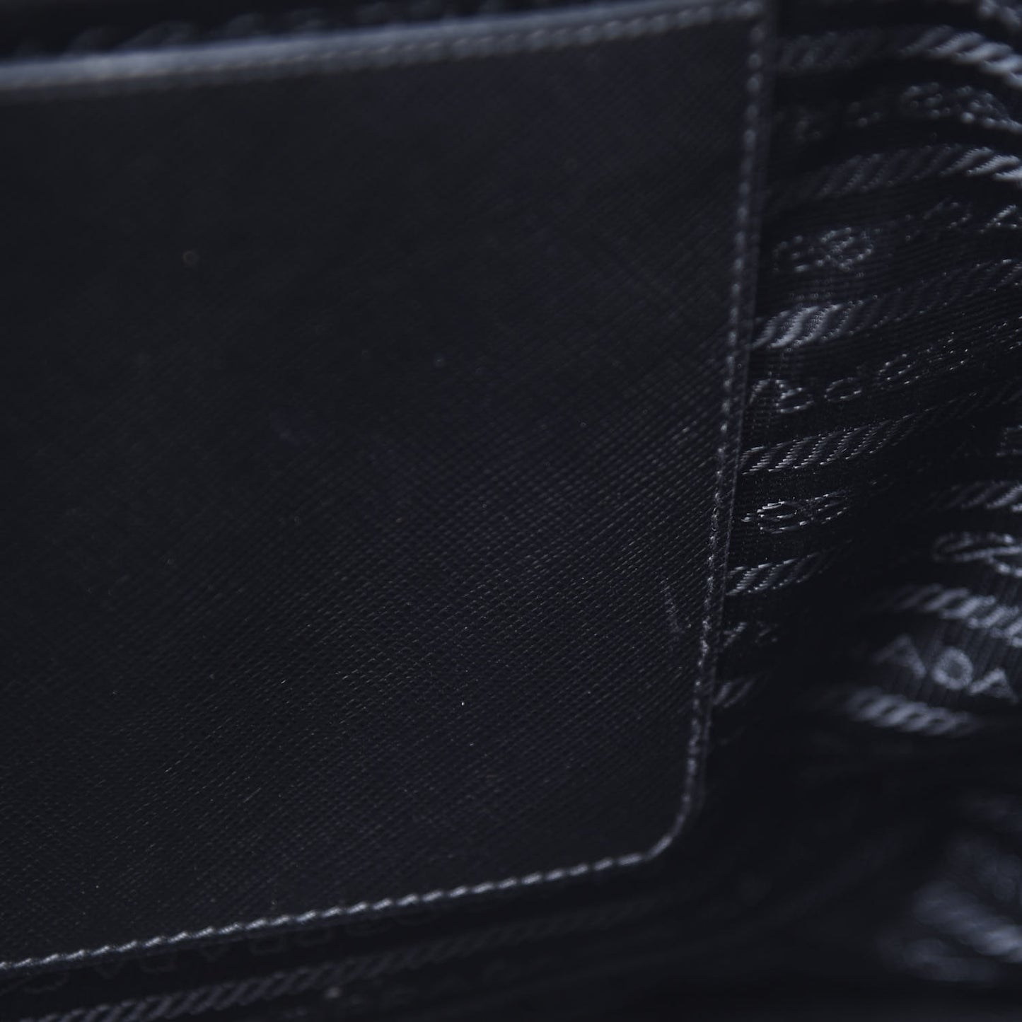 Saffiano Large Galleria Double Zip Tote Black