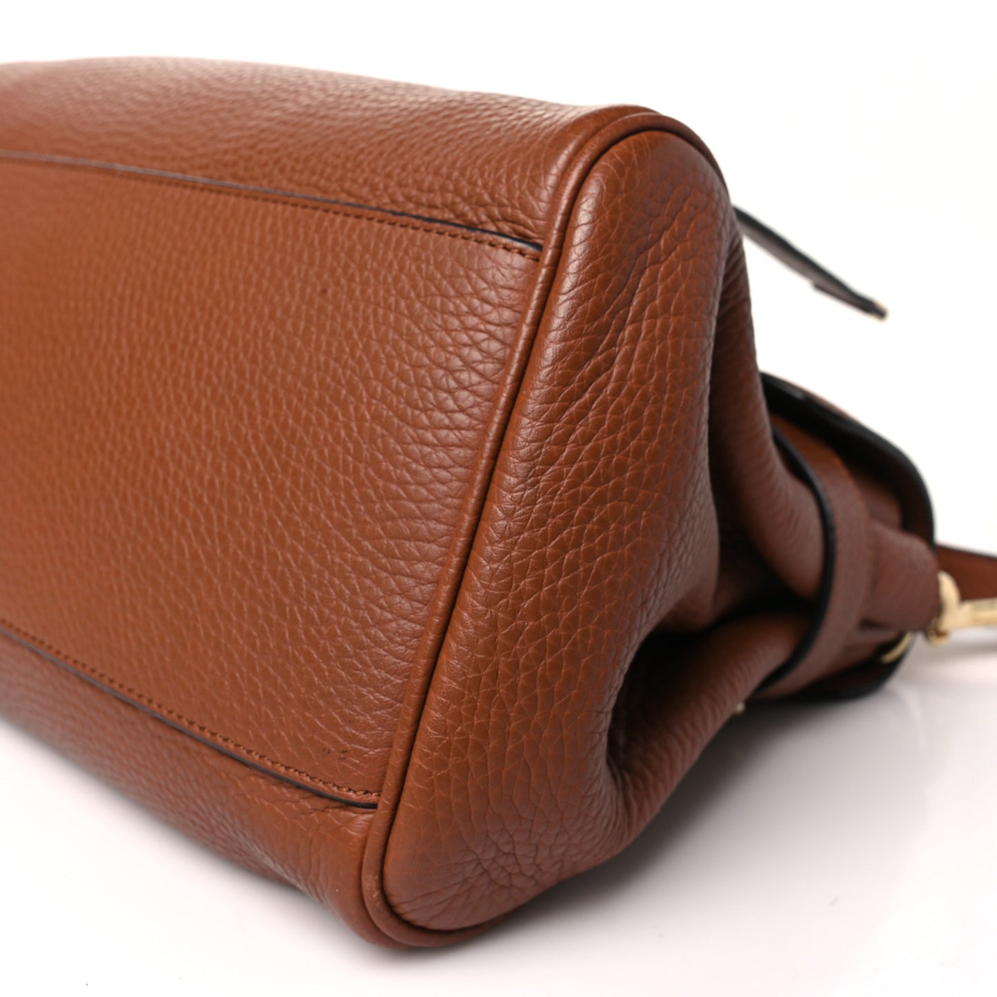 Heavy Grain Medium Alexa Chestnut