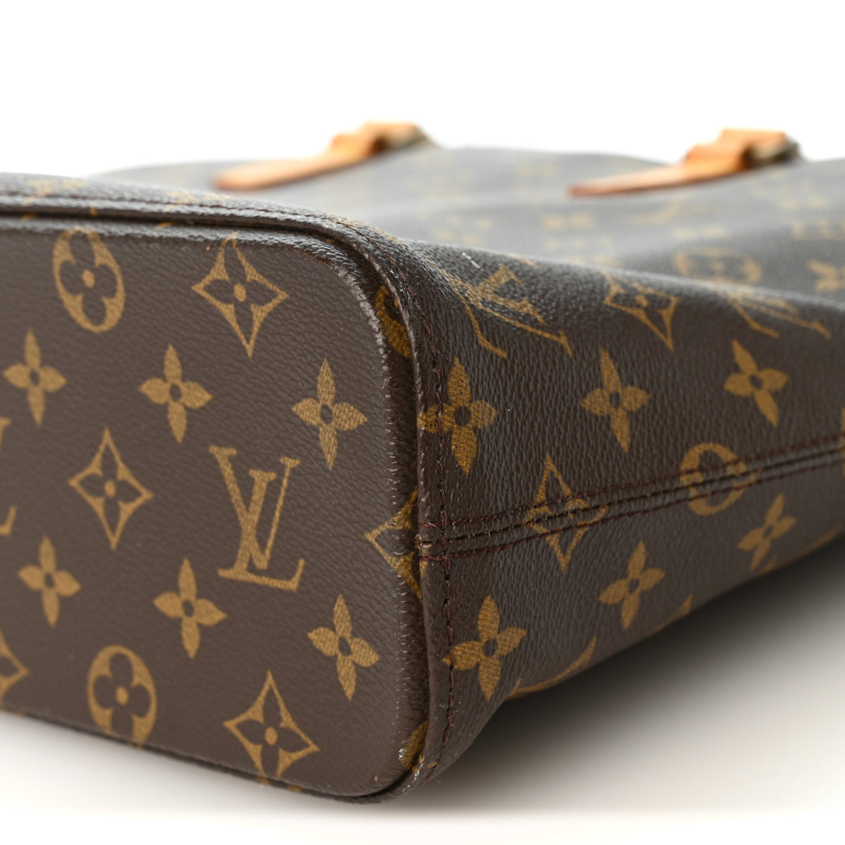 Louis Vuitton Monogram Luco 16 of 23