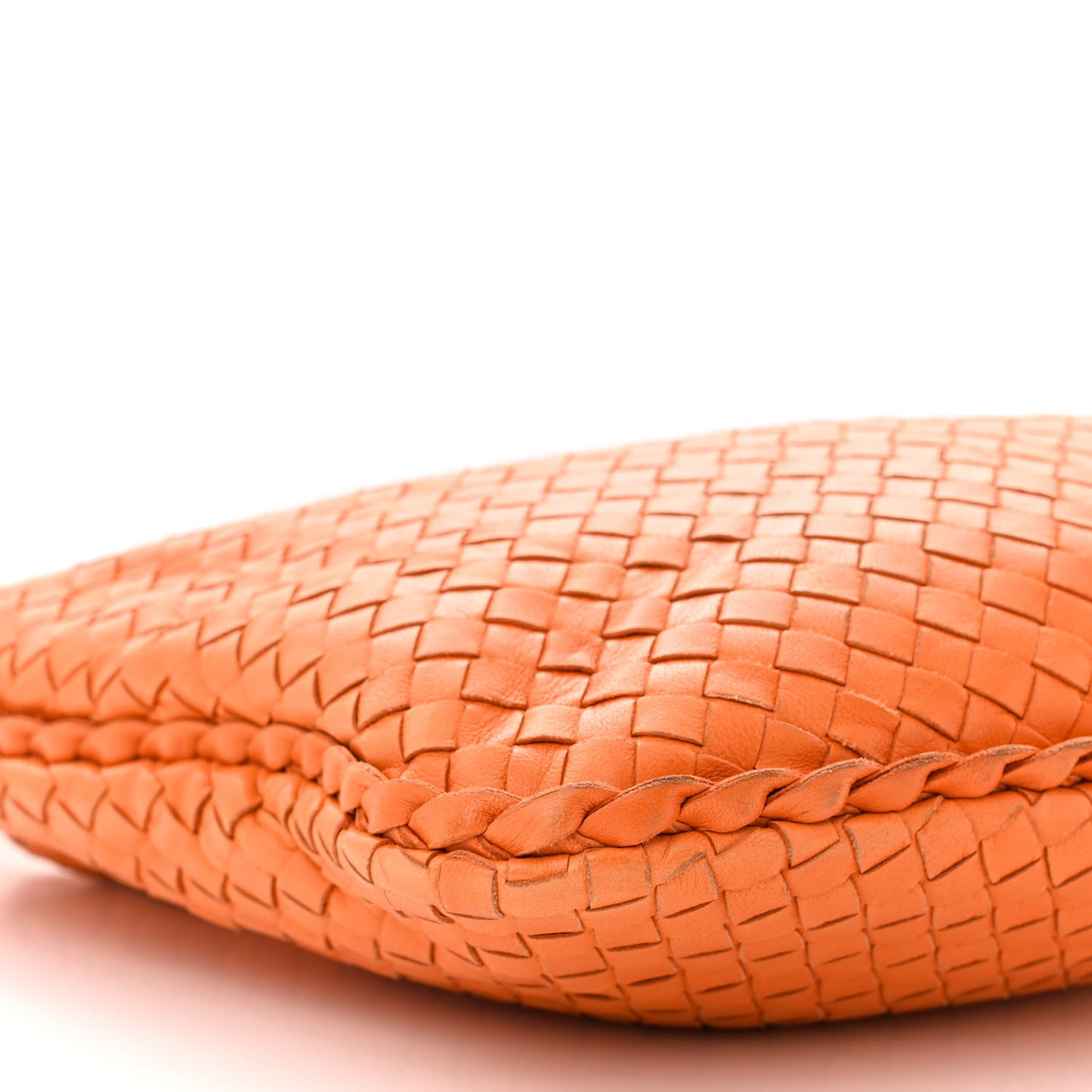 Nappa Intrecciato Medium Veneta Hobo Orange