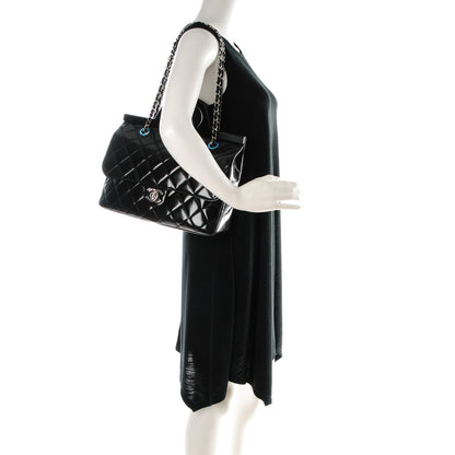 Chanel Glazed Calfskin Quilted Small CC Delivery Tote Black 2 of 8