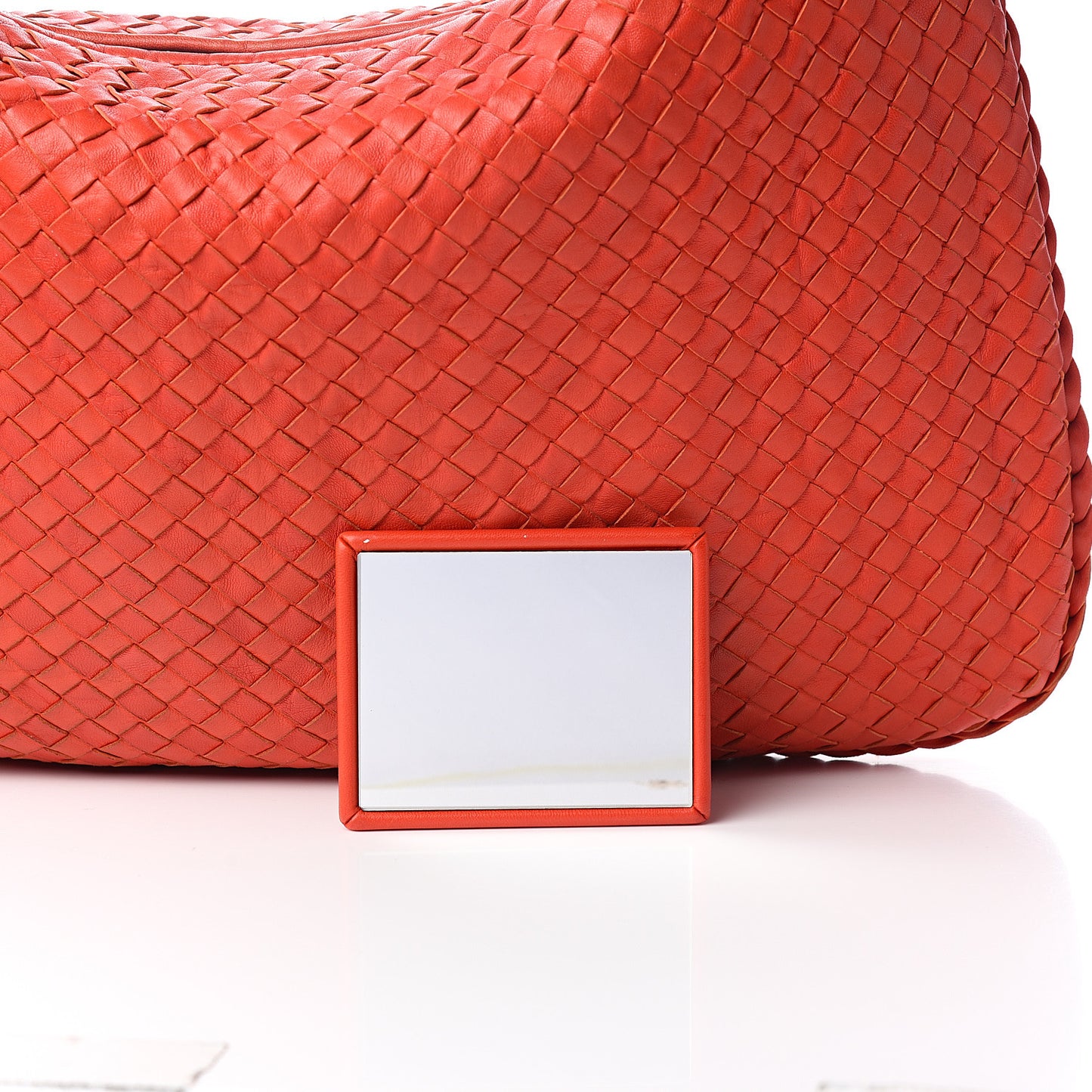Nappa Intrecciato Large Veneta Hobo Vesuvio