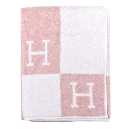 Hermes Cotton Avalon Bath Towel Rose Lilas 1 of 3