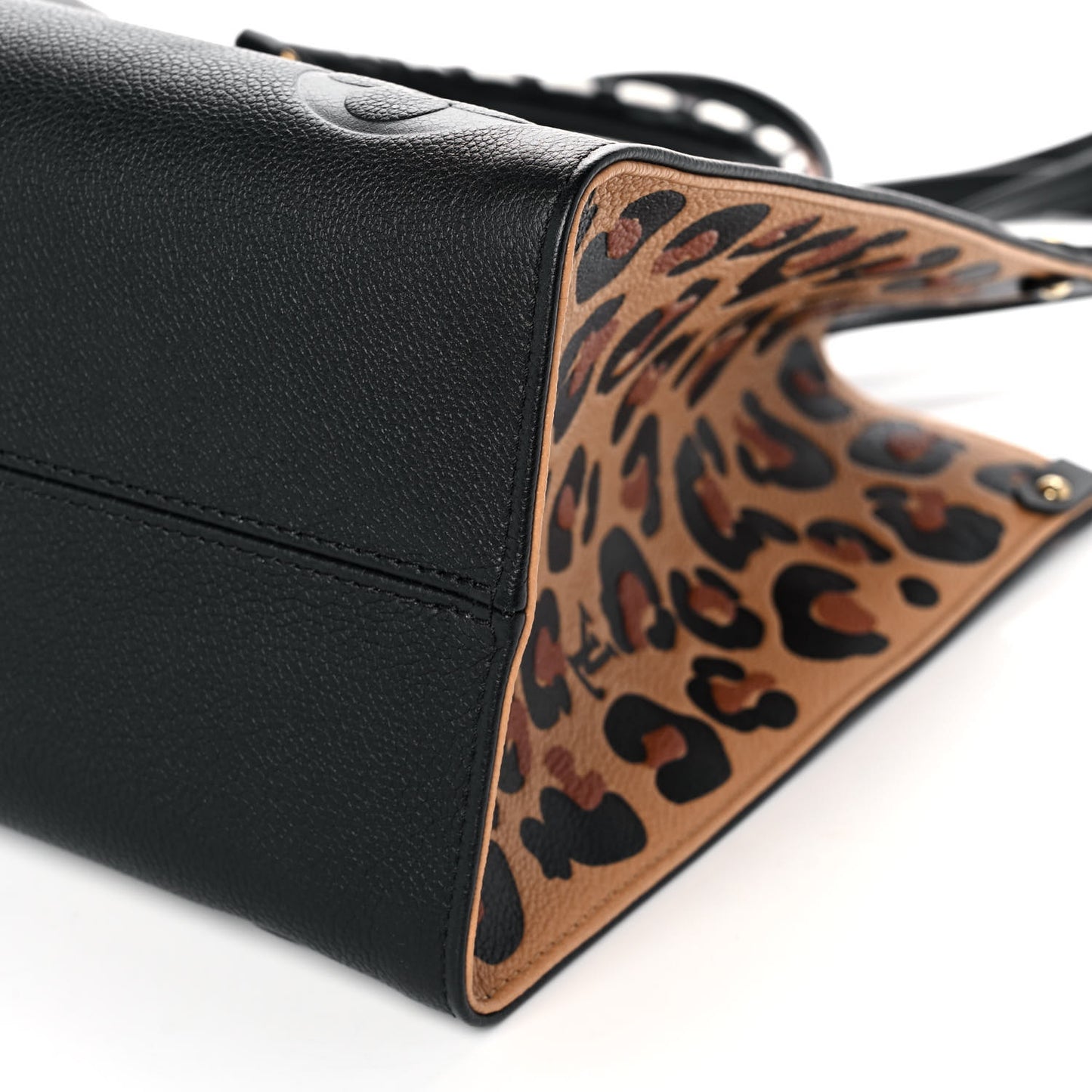 Empreinte Monogram Giant Wild At Heart Onthego MM Black