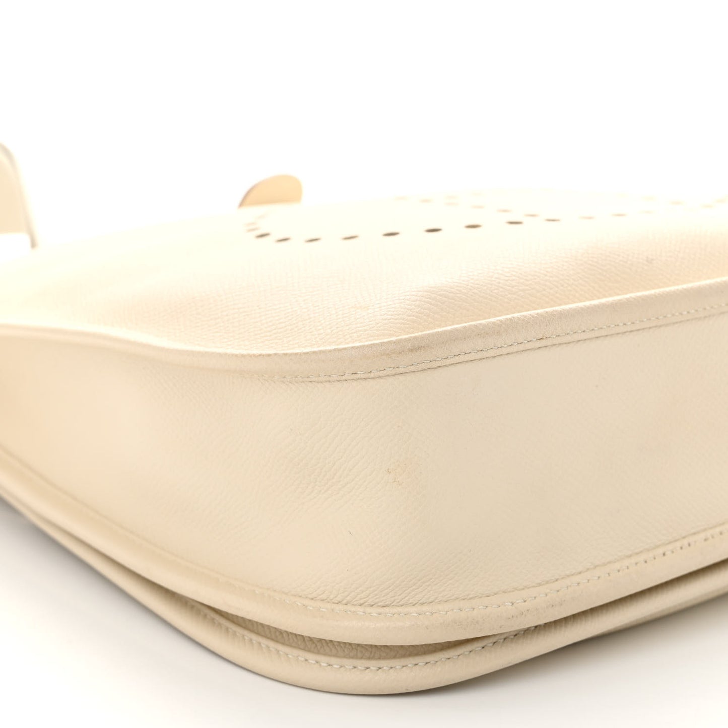 Epsom Evelyne III PM Craie