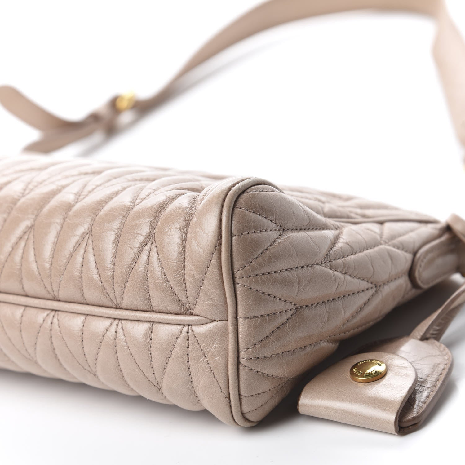 Miu Miu Nappa Matelasse Zip Shoulder Bag Cammeo 7 of 14