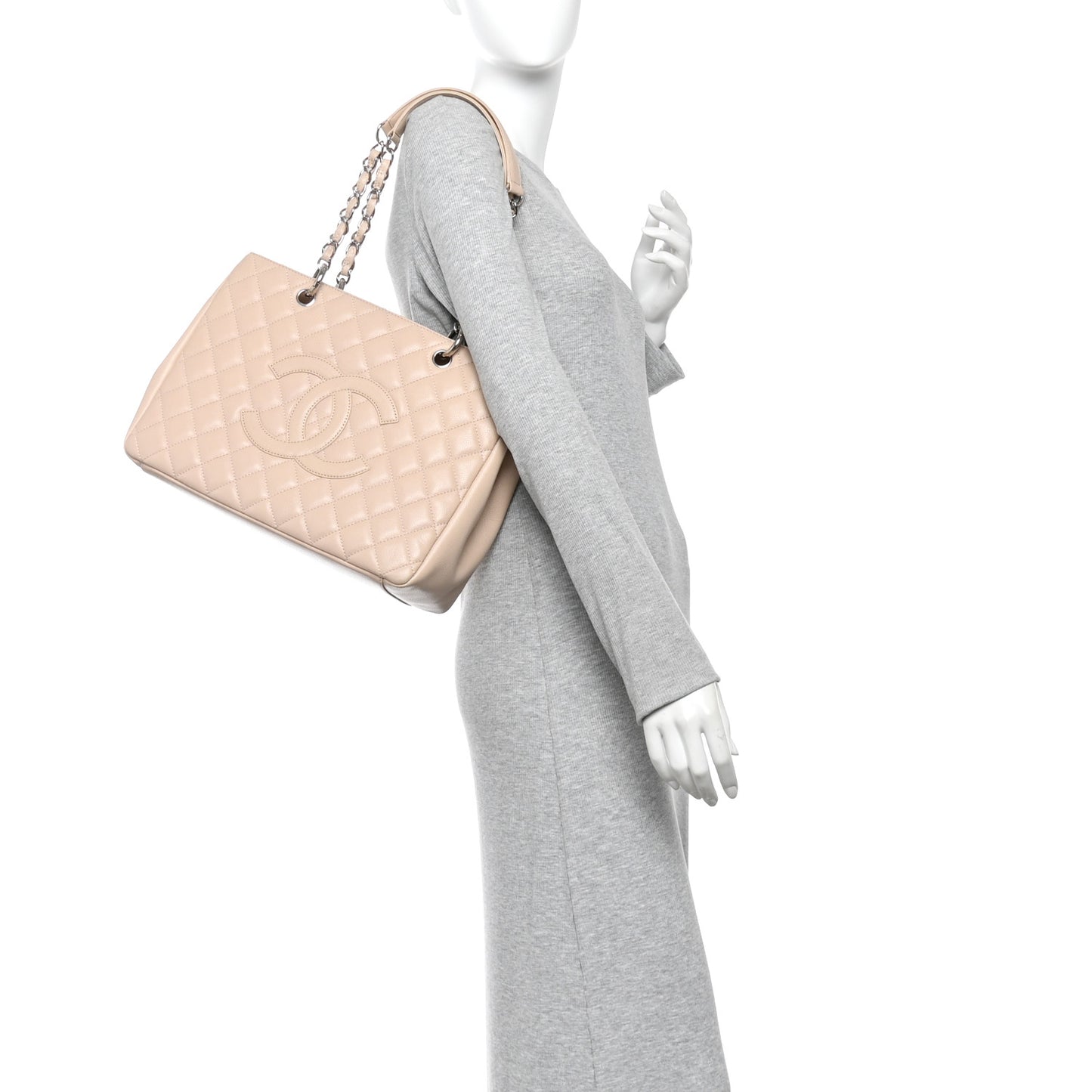 Caviar Quilted Grand Shopping Tote GST Beige Clair