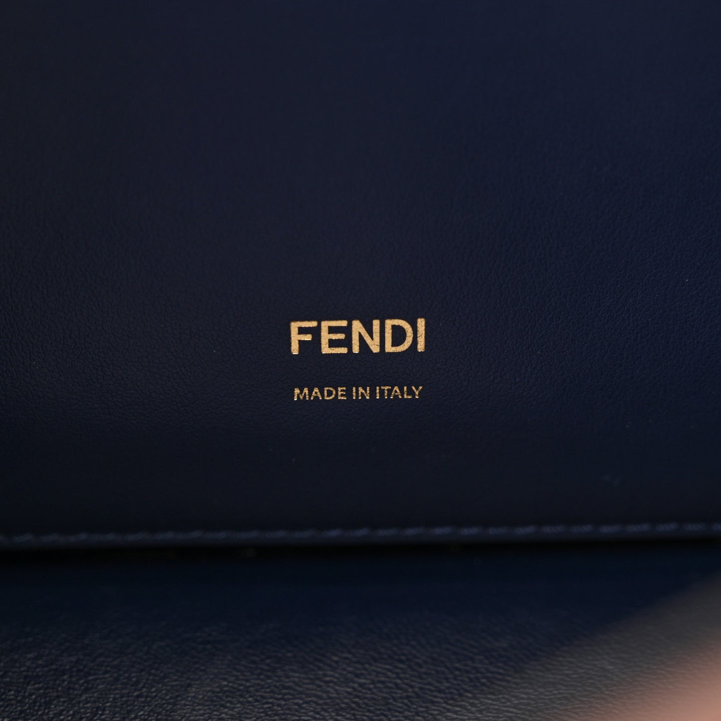 Vitello Grace Matte F is Fendi Kan U Shoulder Bag Rust