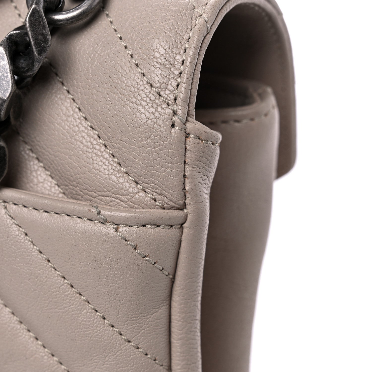 Saint Laurent Sheepskin Matelasse Chevron Monogram Medium College Bag Rose Antic 15 of 17