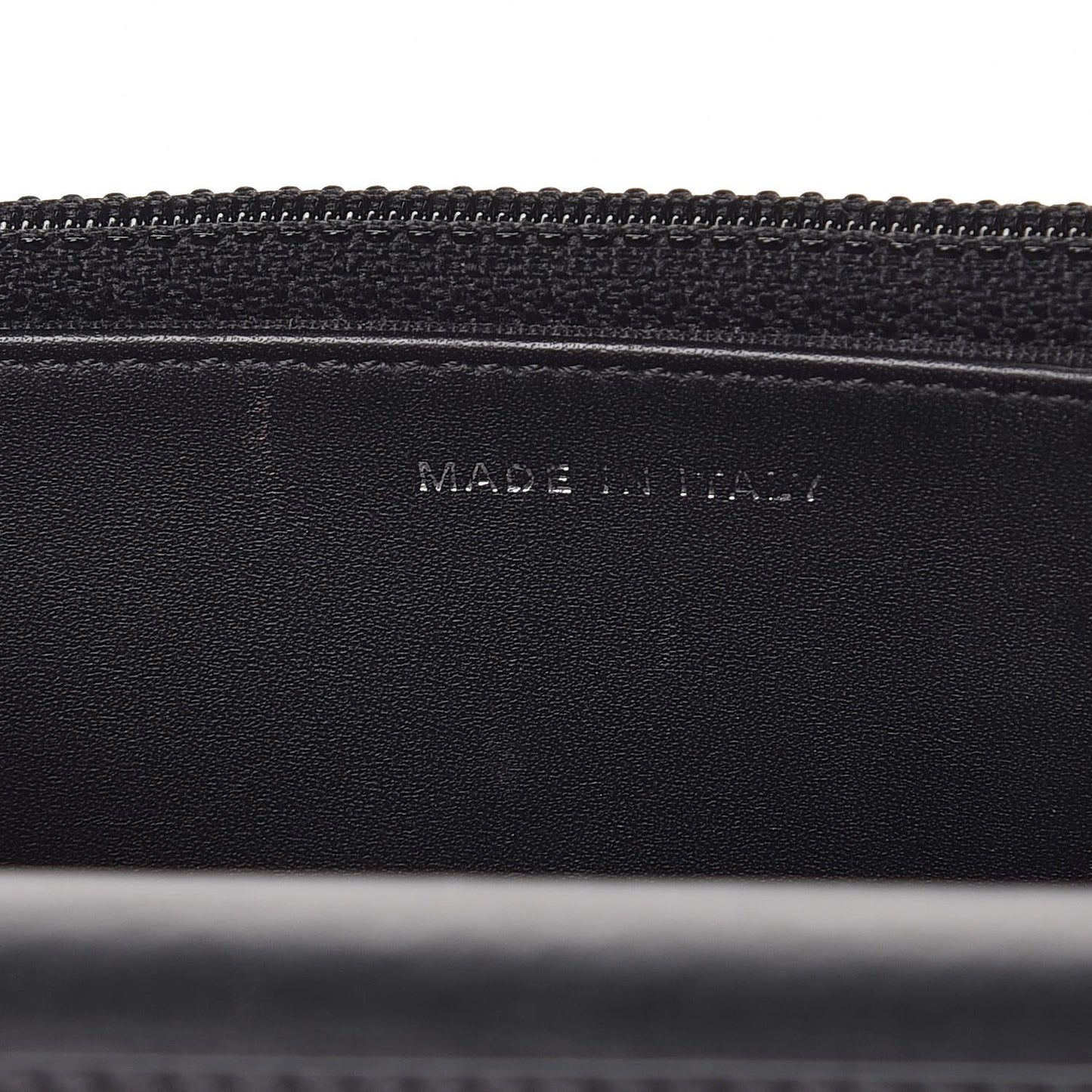 Patent Quilted Wallet On Chain WOC Black