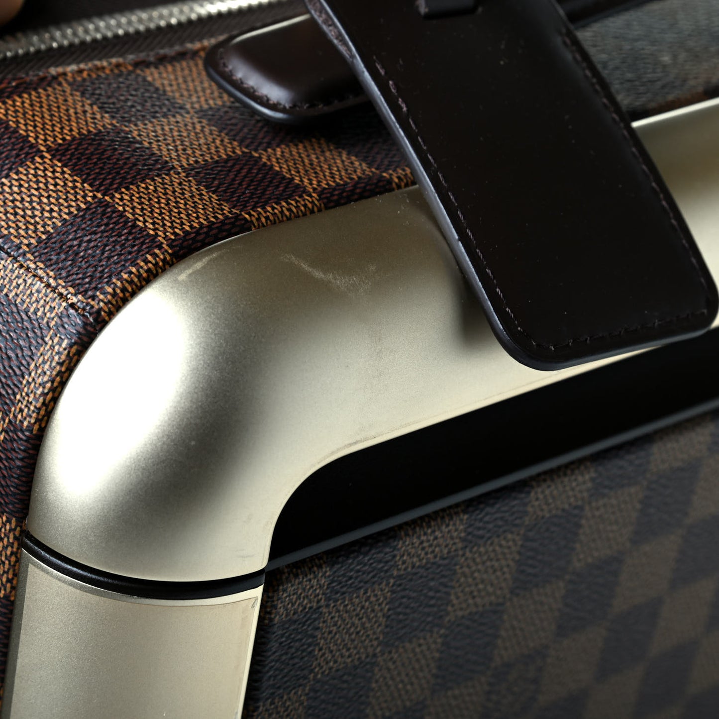 Damier Ebene Horizon 55
