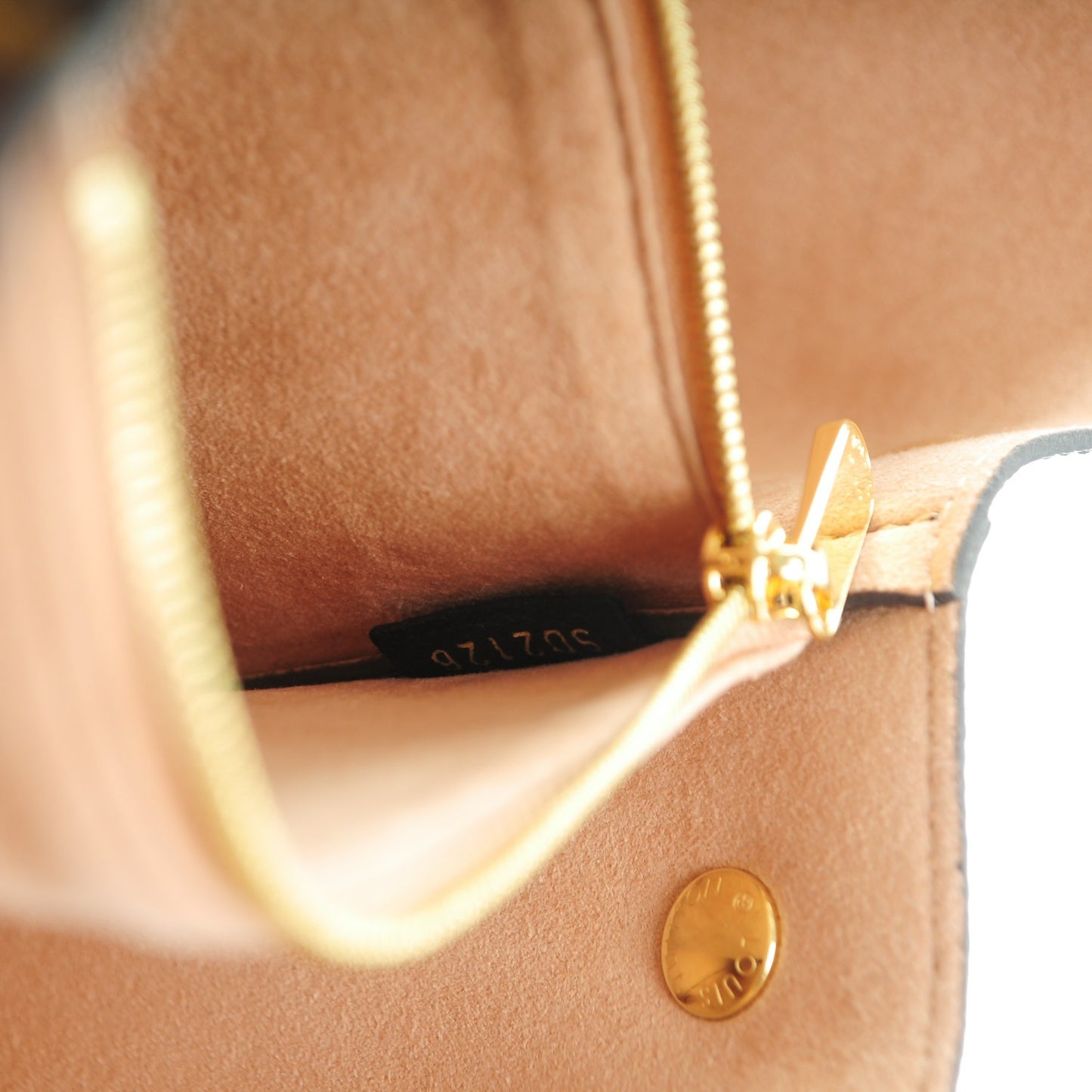 Monogram Flandrin Black