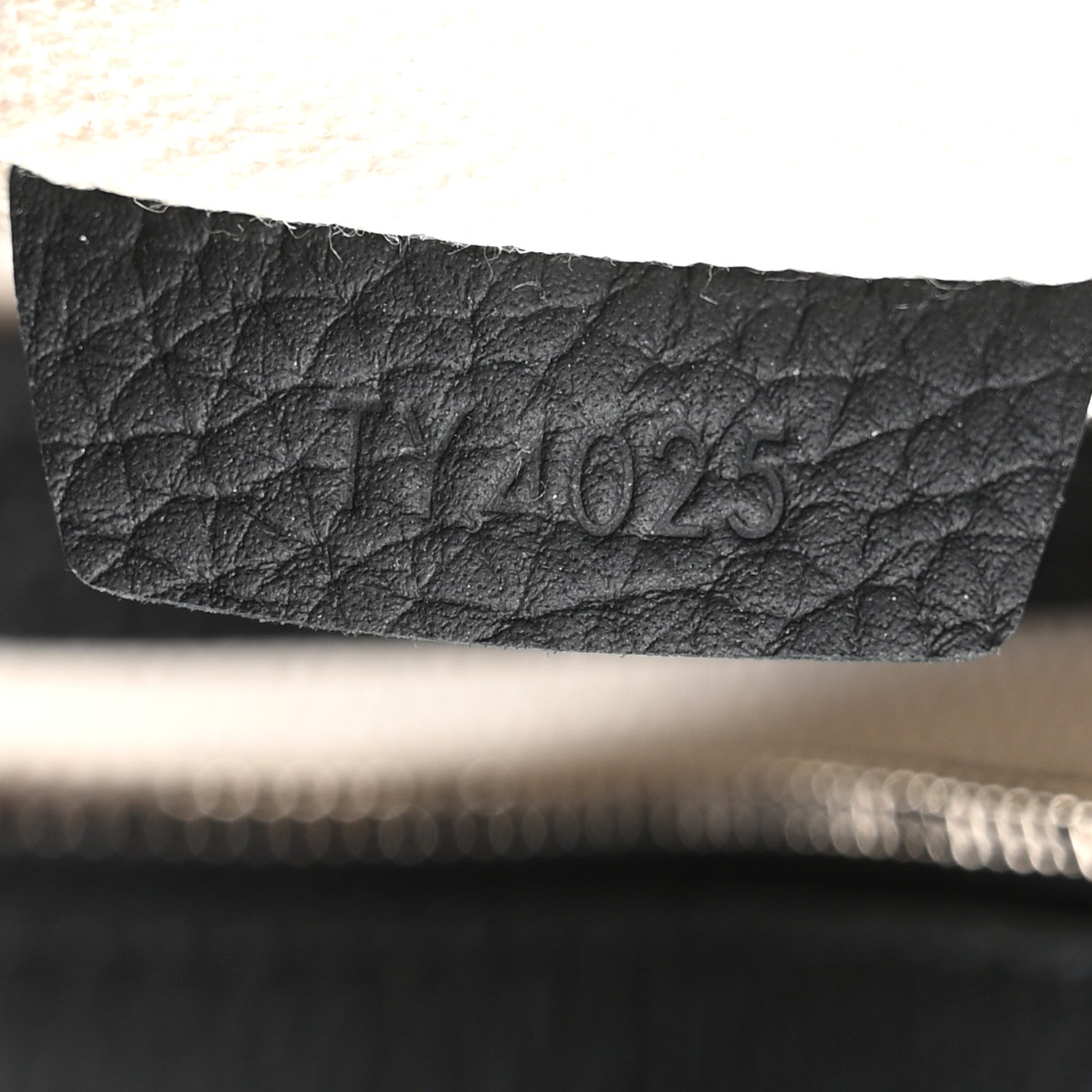 The Row Matte Grained Calfskin Marlo 14 Black 7 of 10