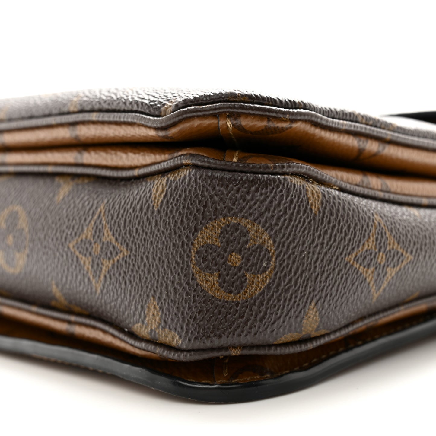 LOUIS VUITTON Reverse Monogram Pochette Metis