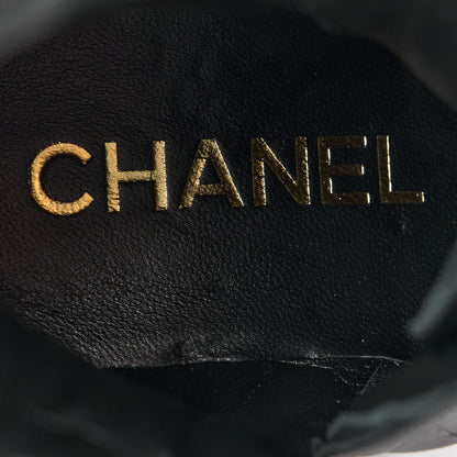 Chanel Shiny Calfskin Patent Quilted Chain Lace Up Combat Boots 35.5 Black 8 of 10