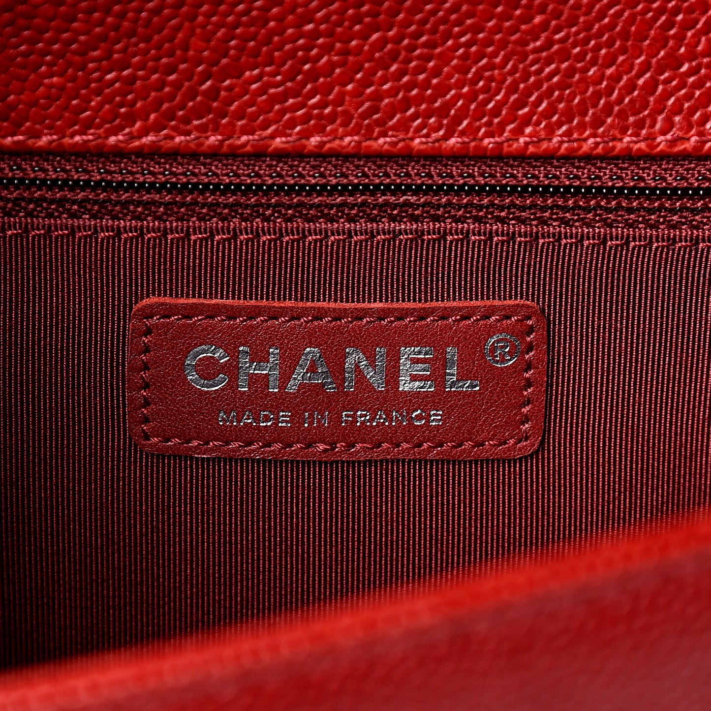 Caviar Quilted New Medium Boy Flap Dark Red