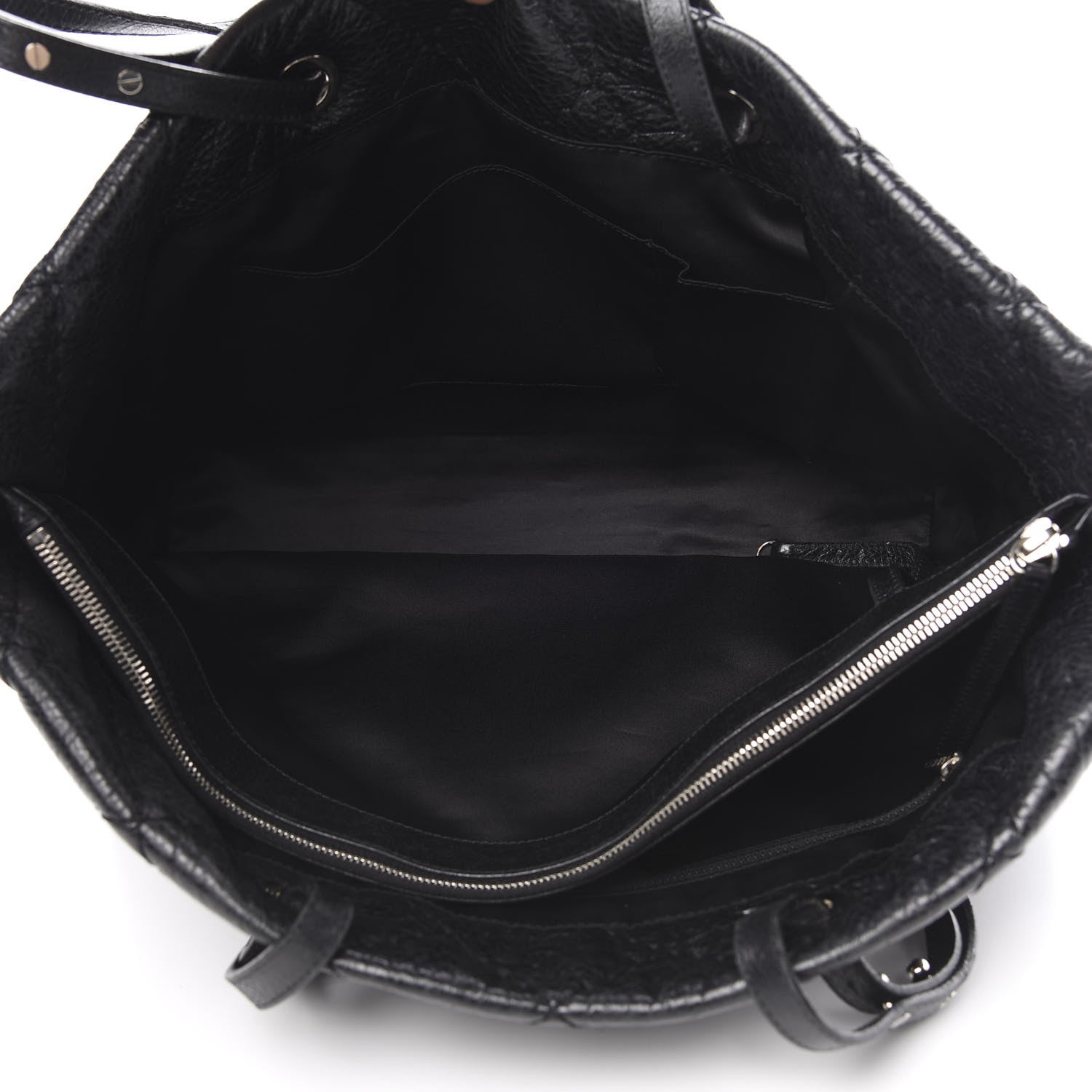 Chanel Glazed Calfskin Large On The Road Tote Black 4 of 17