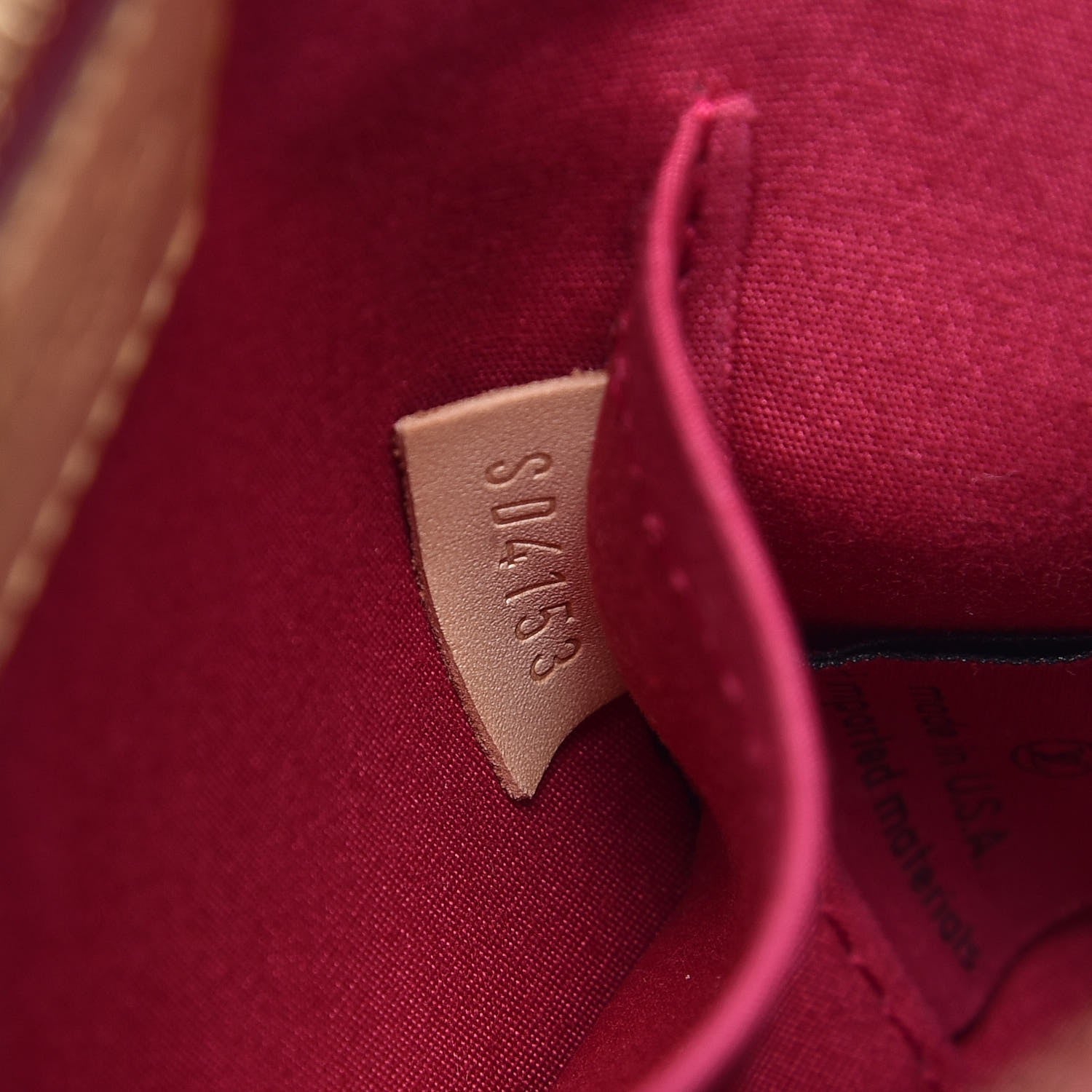 Louis Vuitton Vernis Alma BB Rose Indien 8 of 9