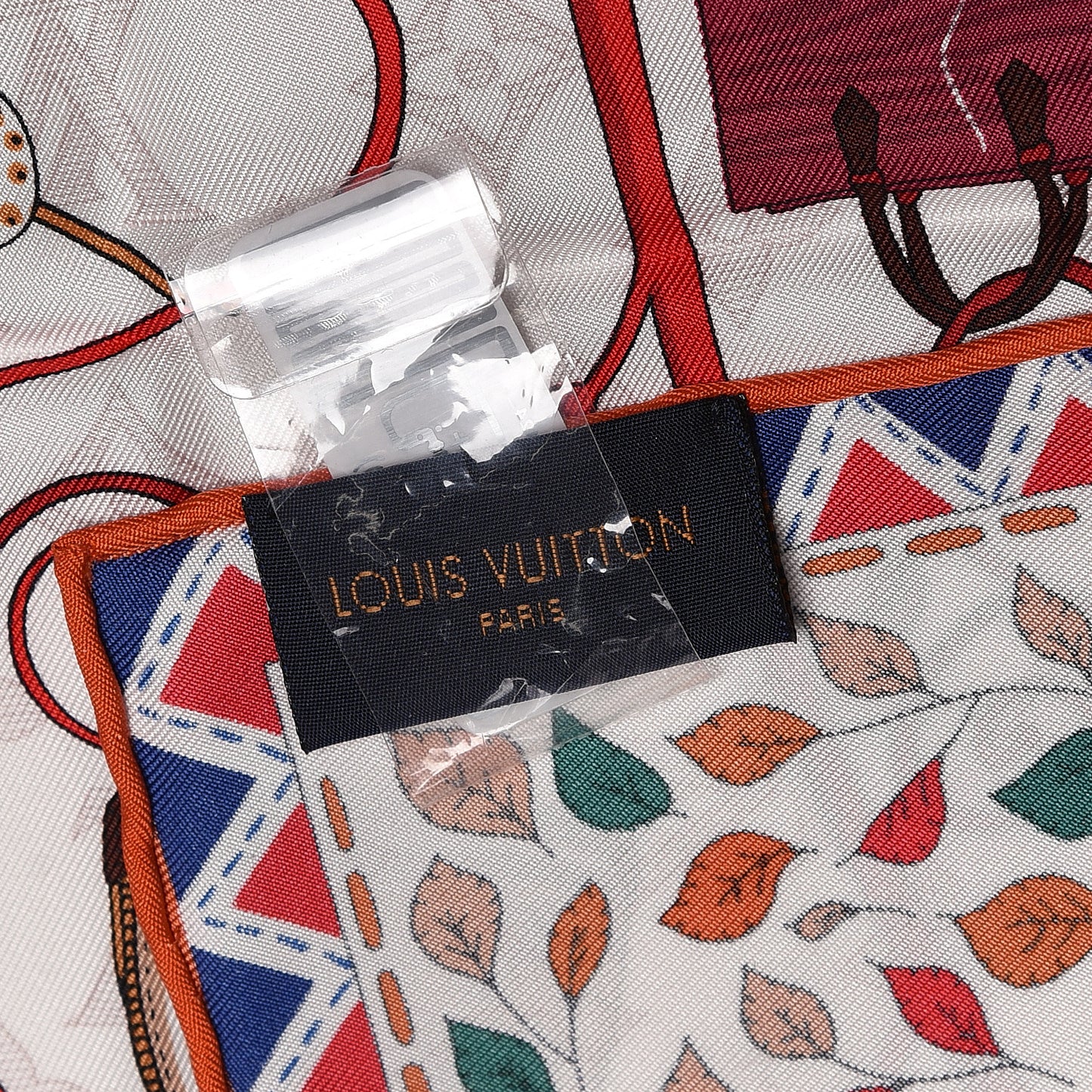 Silk Tree Of Louis Square Scarf Beige