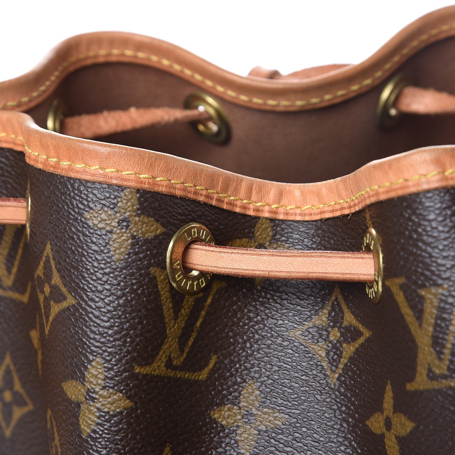 Louis Vuitton Monogram Petit Noe 12 of 19
