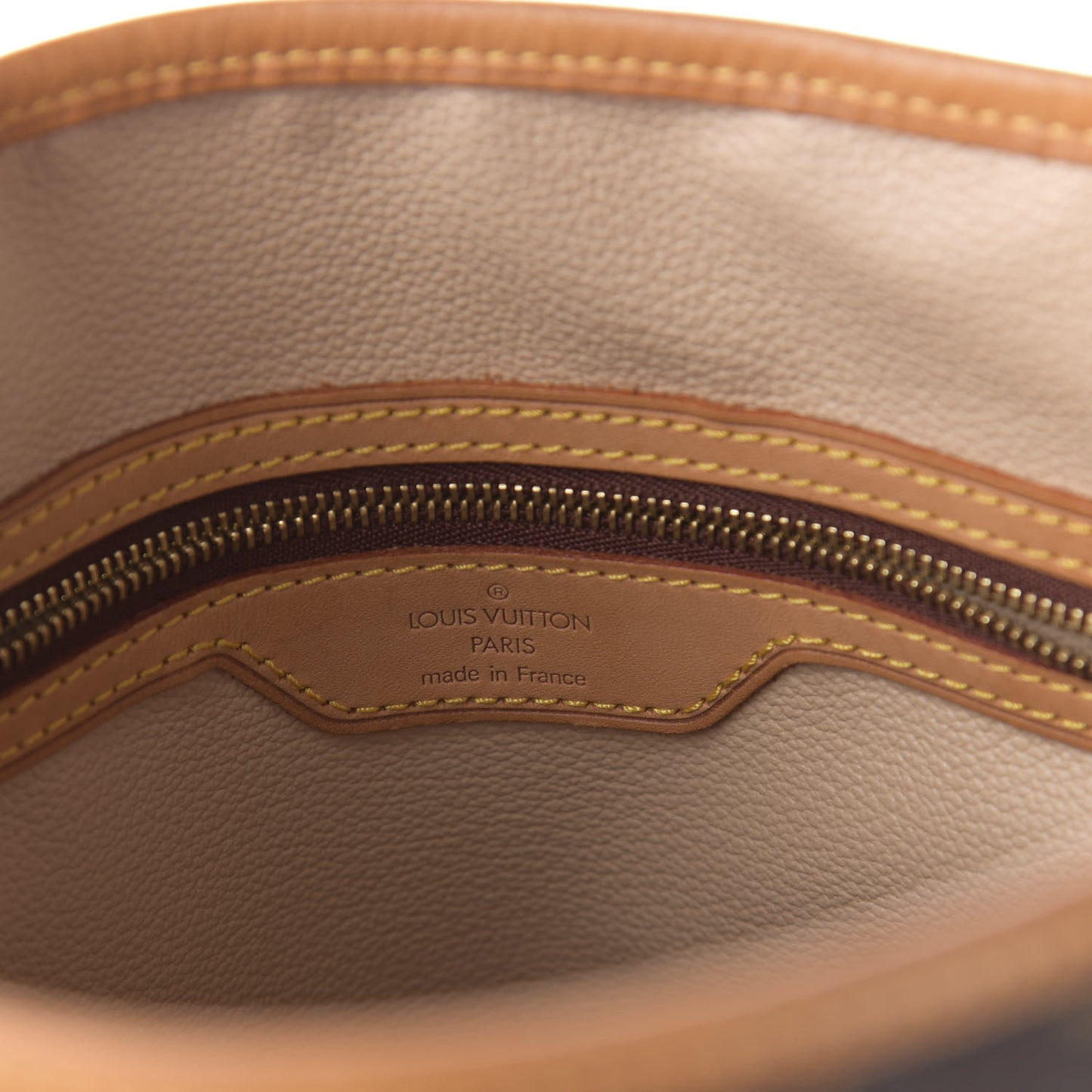 Monogram Bucket 27