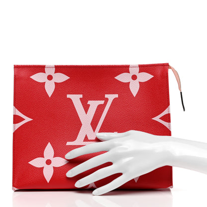 Louis Vuitton Monogram Giant Toiletry Pouch 26 Rouge 2 of 7