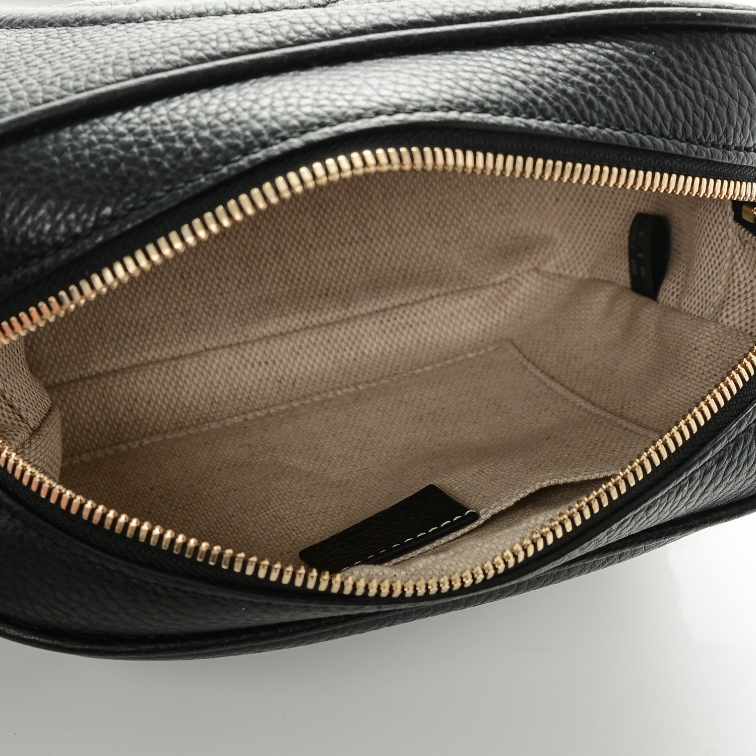 Gucci Pebbled Calfskin Small Soho Disco Bag Black 5 of 7