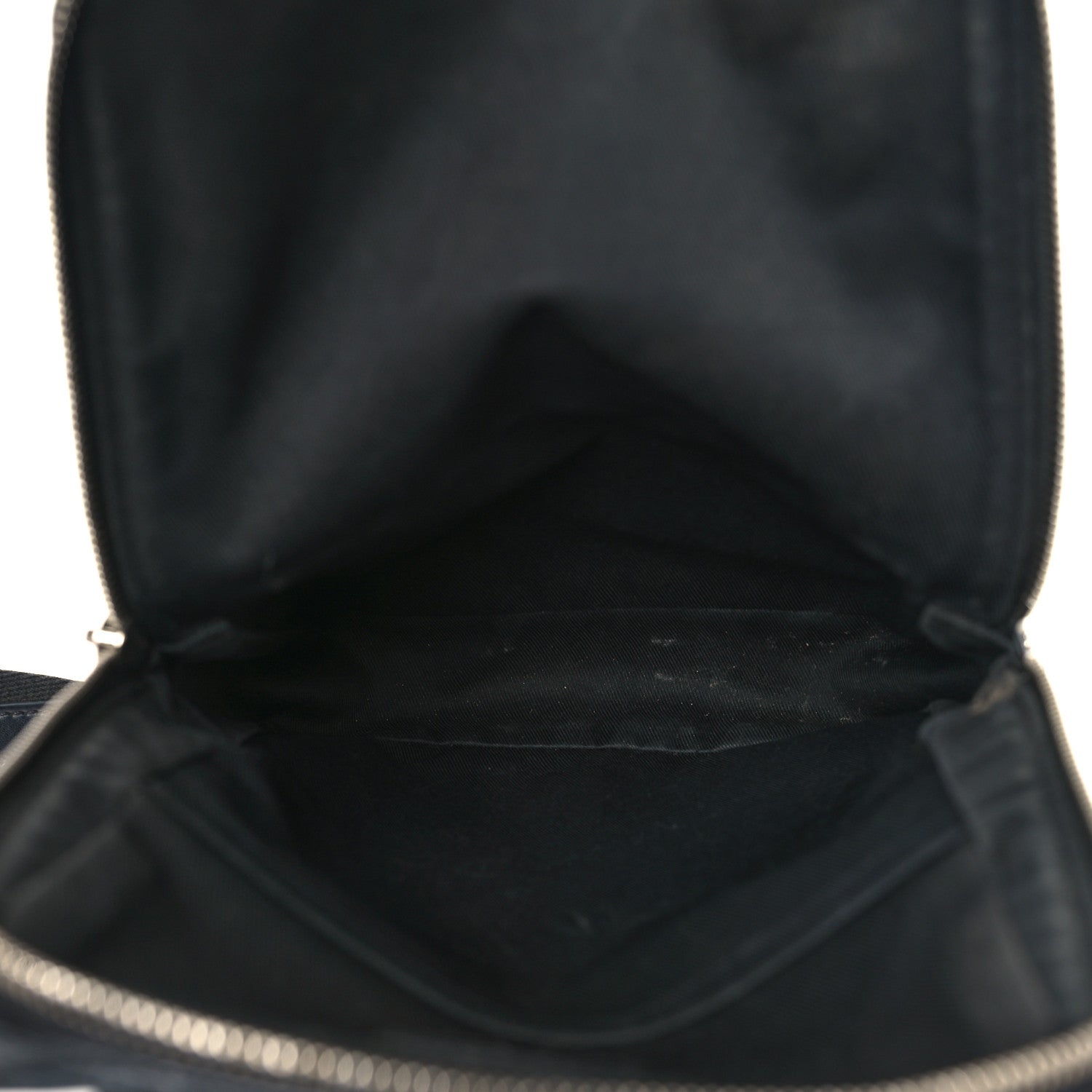 Louis Vuitton Damier Graphite Avenue Sling Backpack 5 of 11